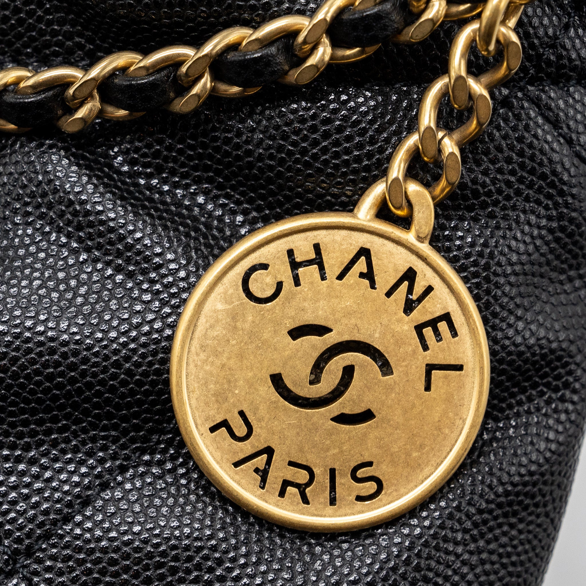 Chanel mini 22 bag caviar black GHW (microchip) - Image 9