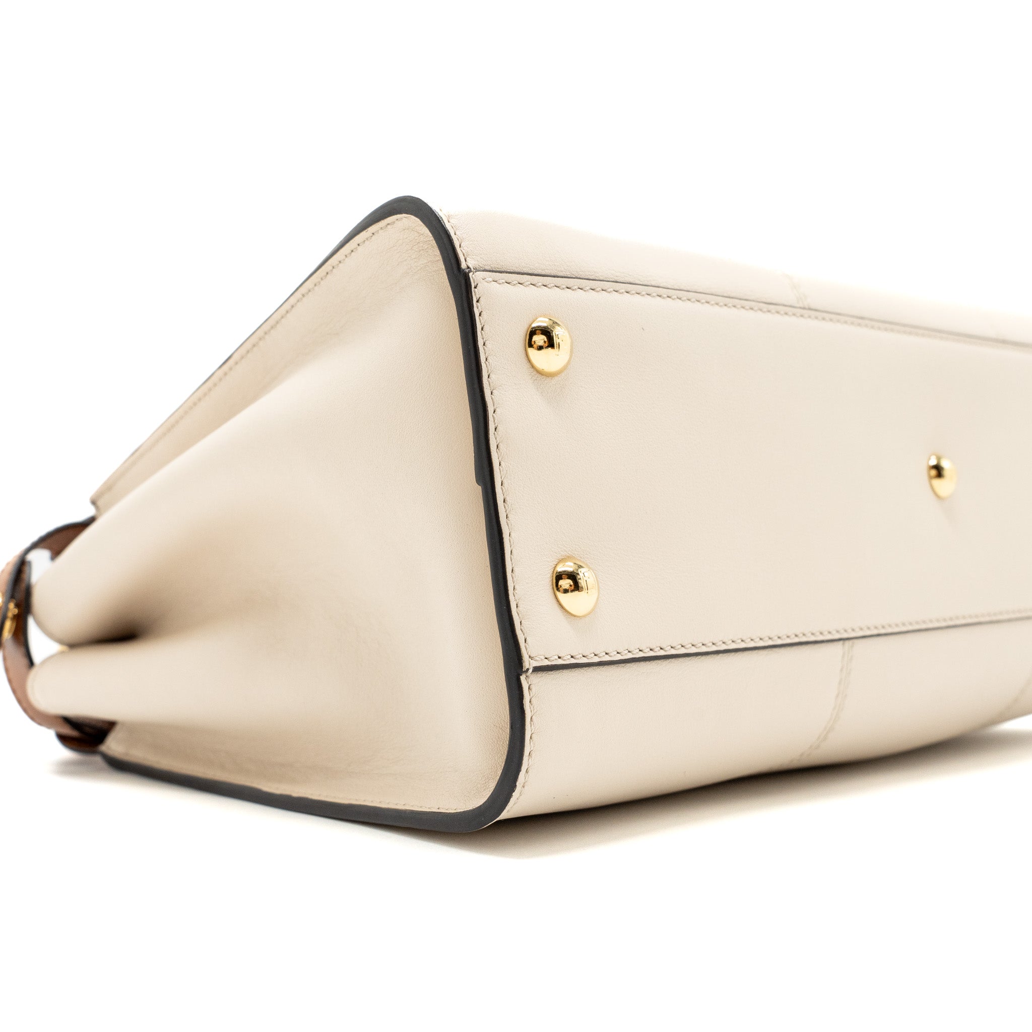 Fendi Medium Peekaboo Bag Calfskin Multicolour GHW - Image 6