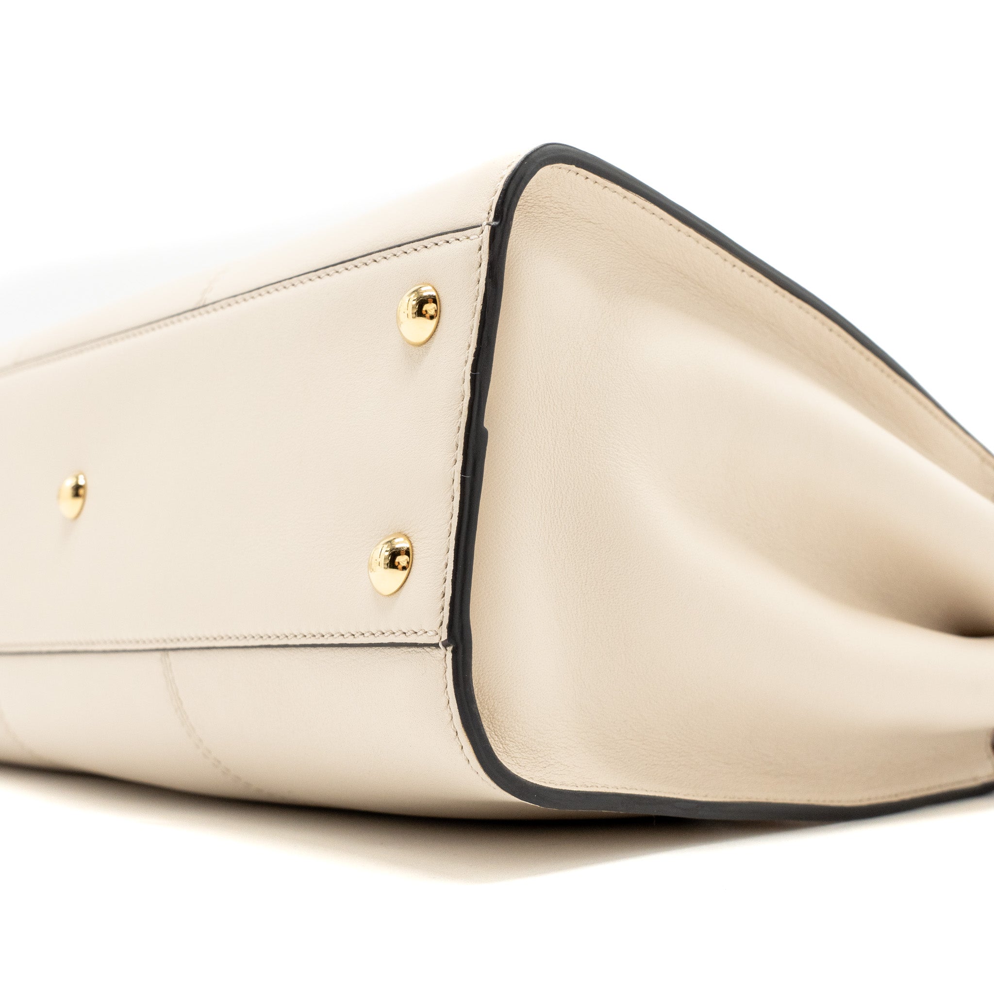 Fendi Medium Peekaboo Bag Calfskin Multicolour GHW - Image 7