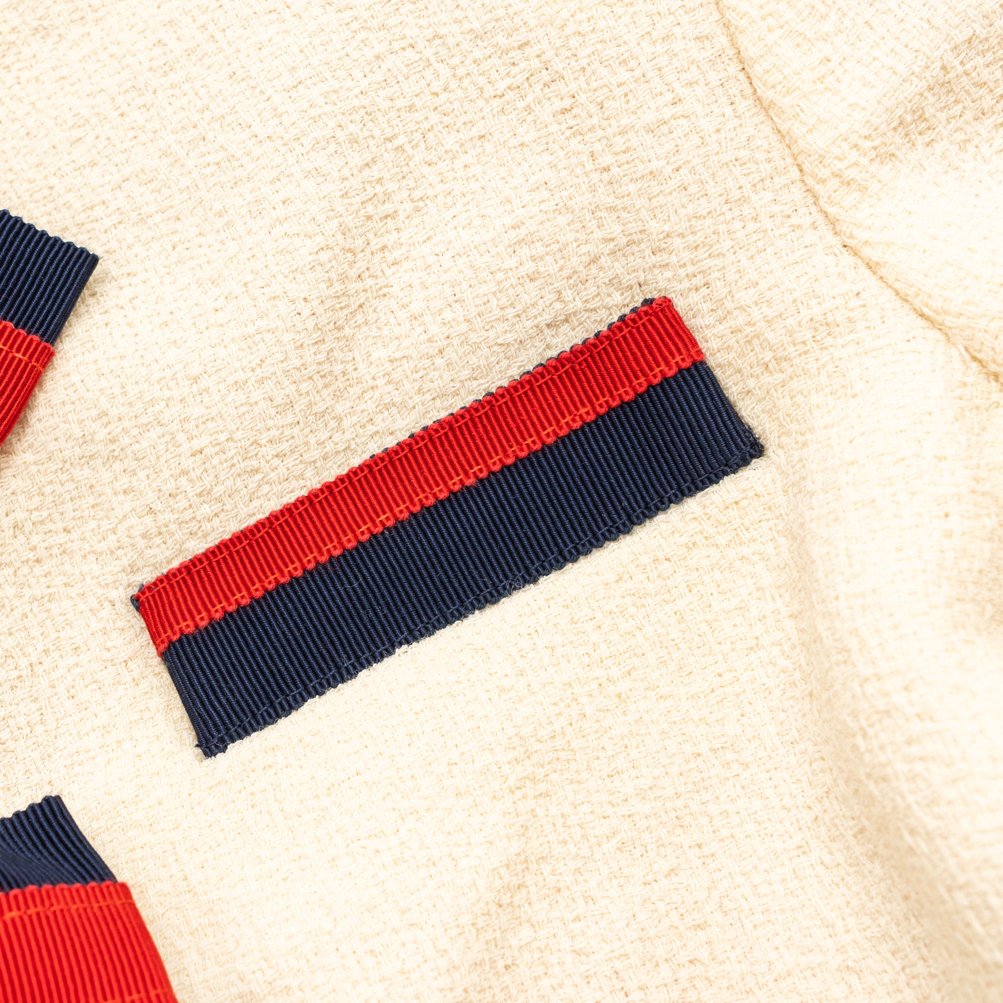 Gucci size 36 ribbon button mini jacket multicolour beige / navy/ red - Image 9