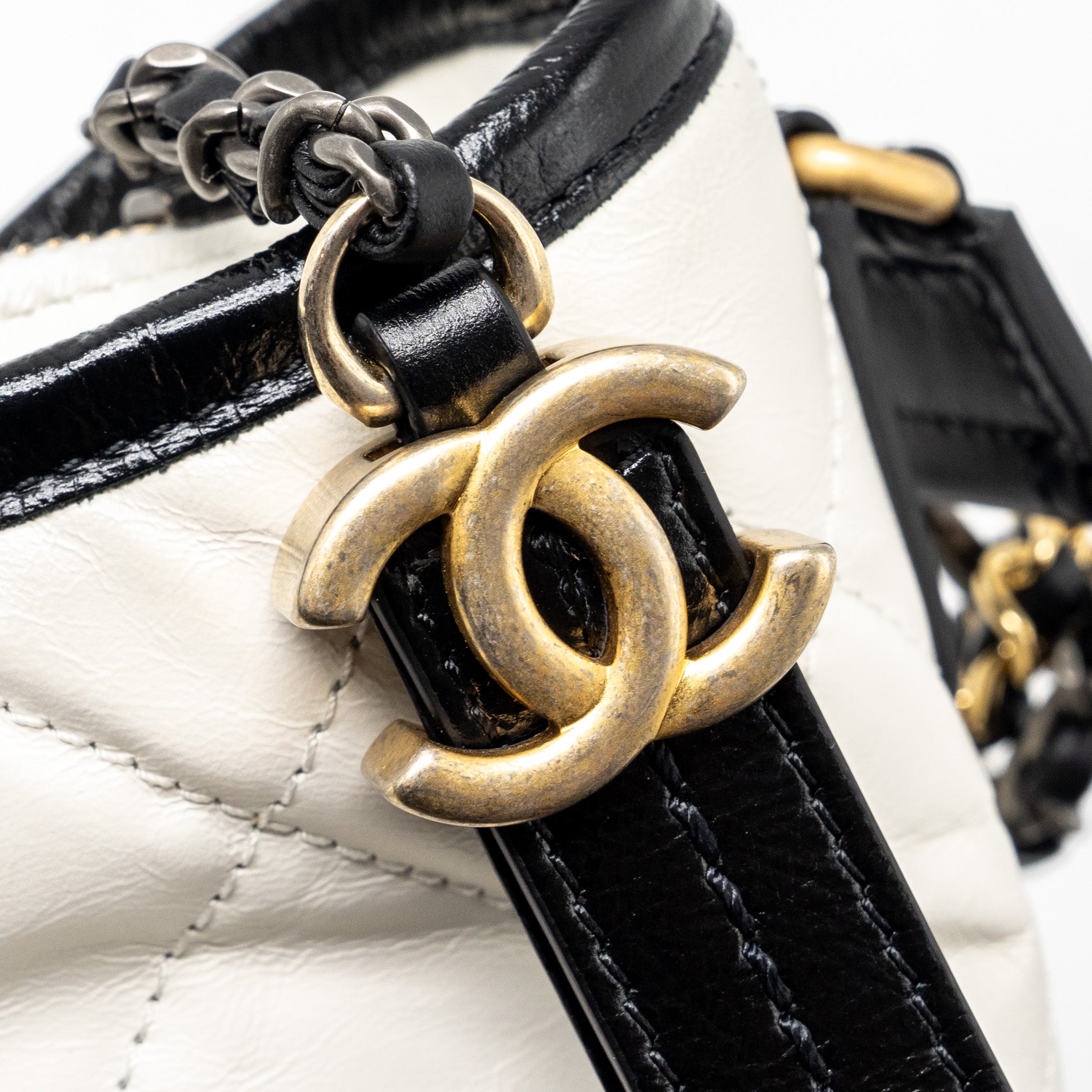 Chanel Small Gabrielle Hobo Bag Aged Calfskin White MultIcolour Hardware - Image 10