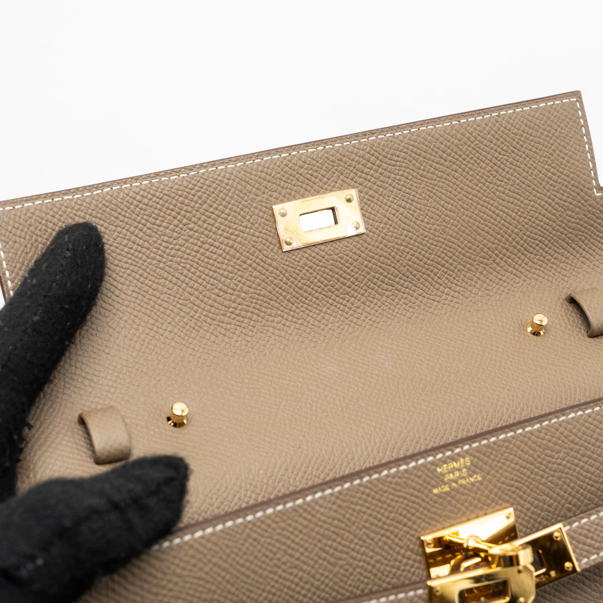 Hermes Kelly To Go Epsom Etoupe GHW Stamp B - Image 8