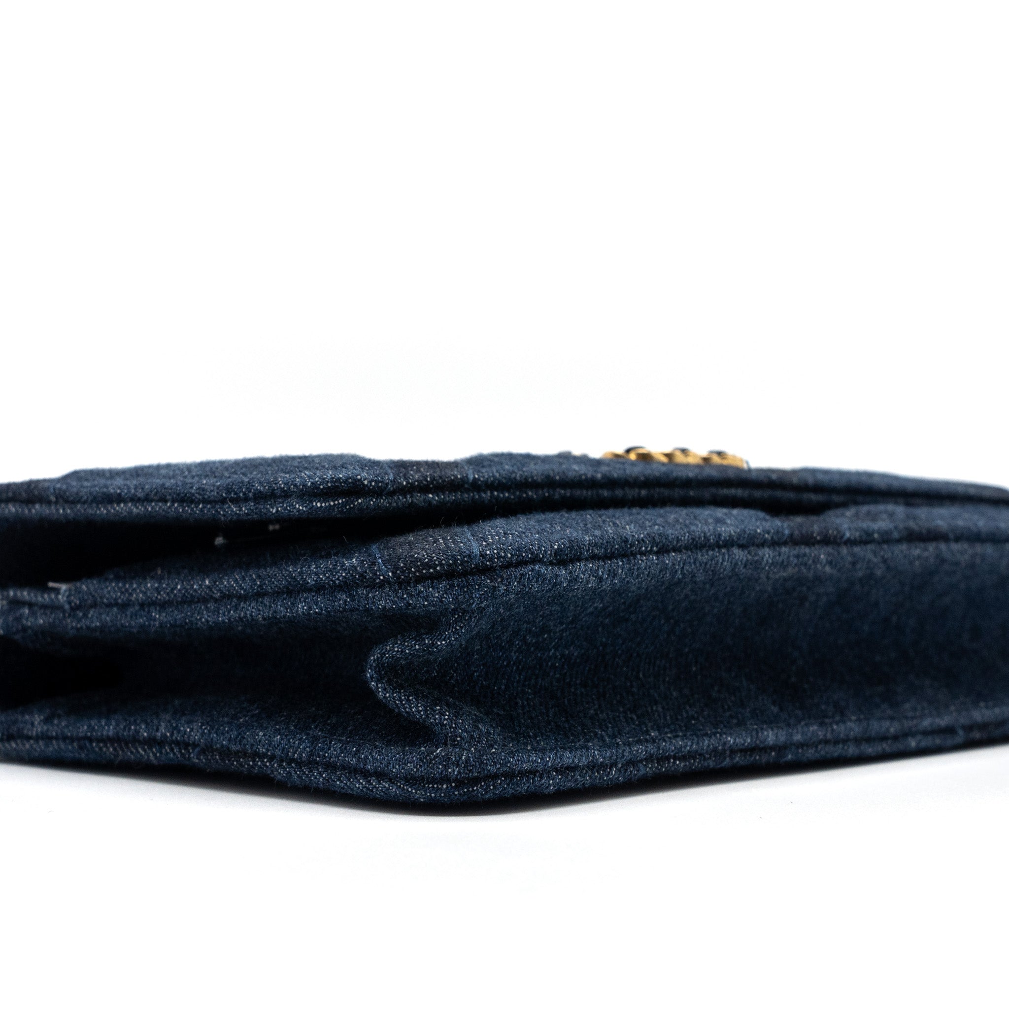 Chanel 19 wallet on chain limited denim dark blue multicolour hardware (microchip) - Image 7