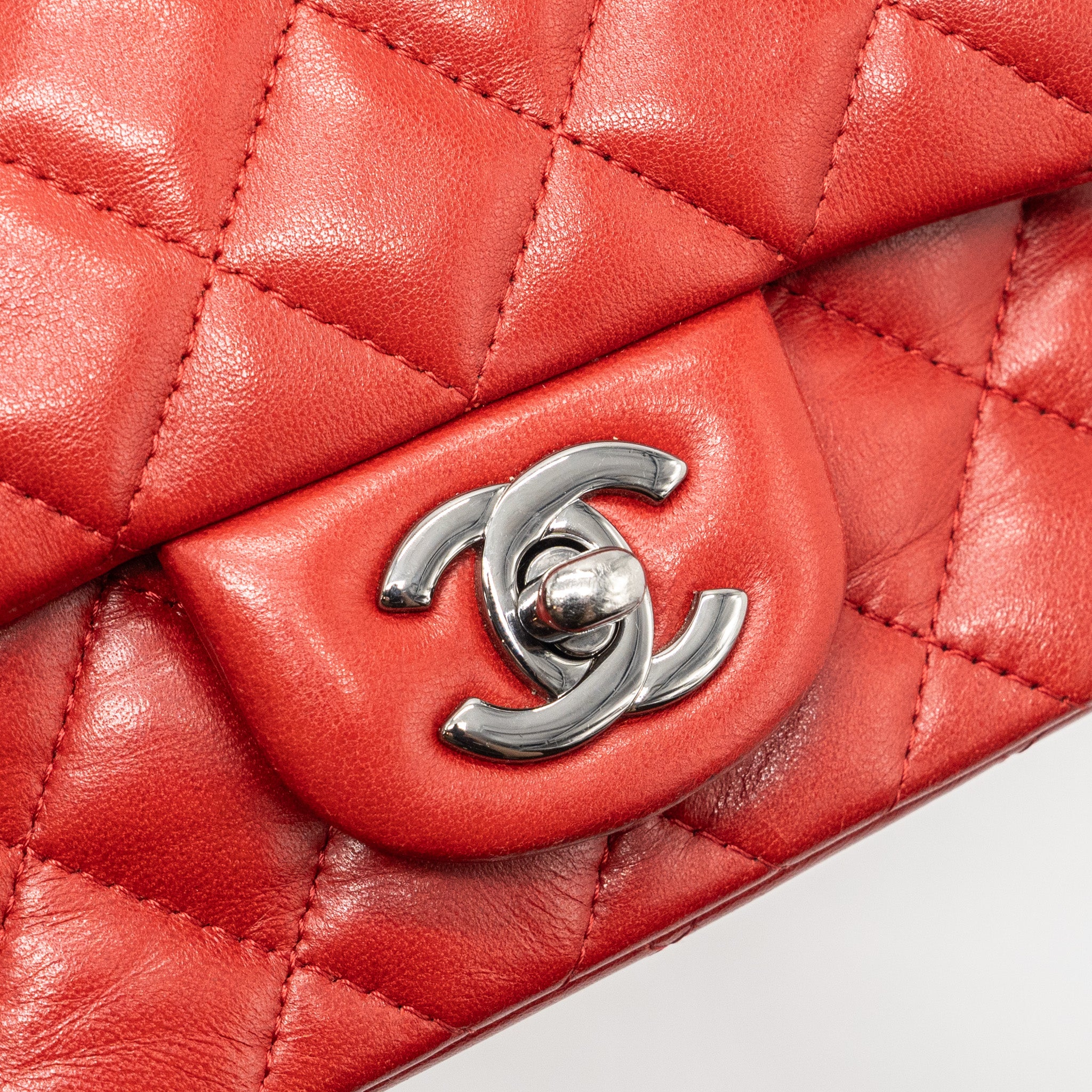 Chanel mini square flap bag lambskin Red black hardware - Image 9