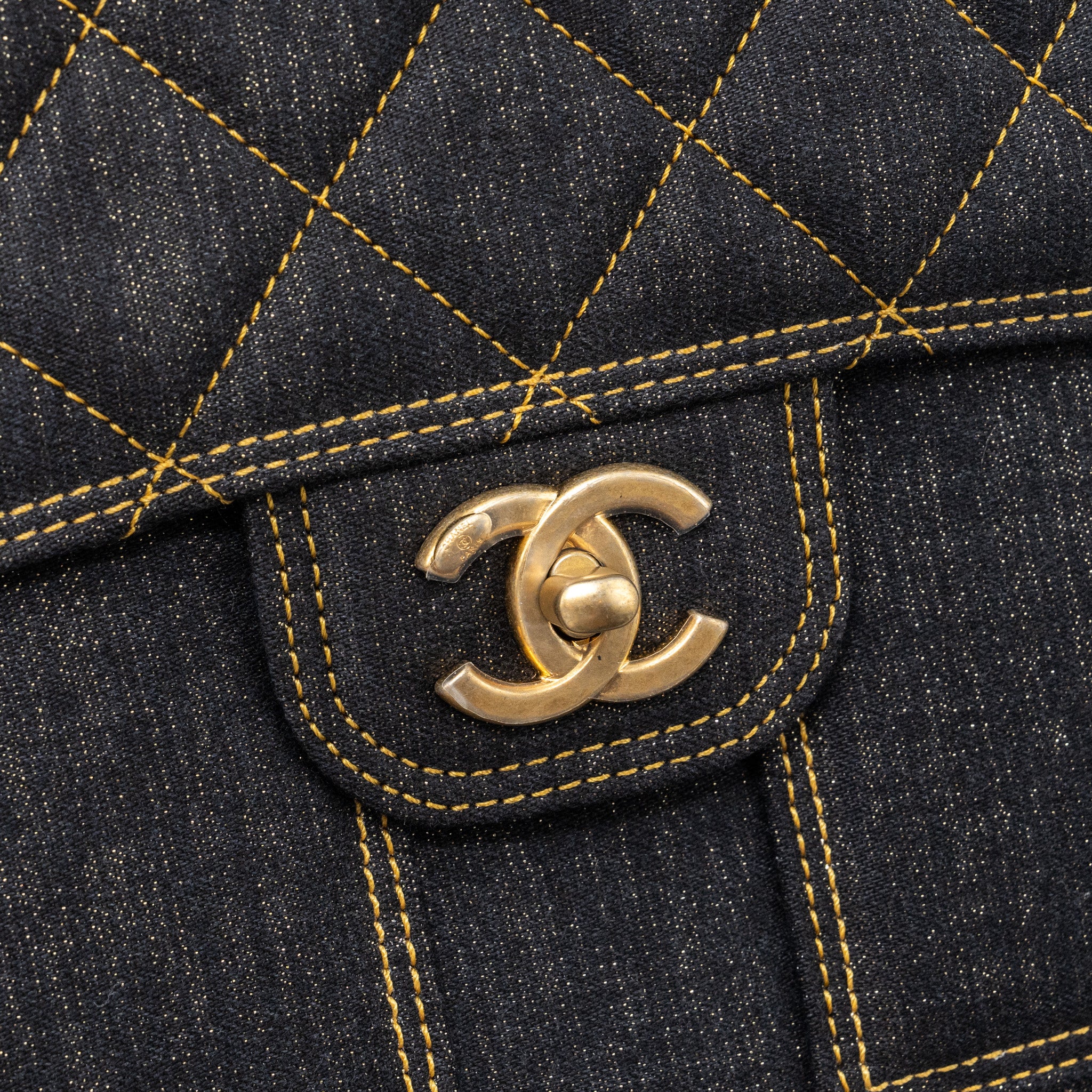 Chanel 23S flap backpack denim dark blue Brushed GHW (microchip) - Image 8