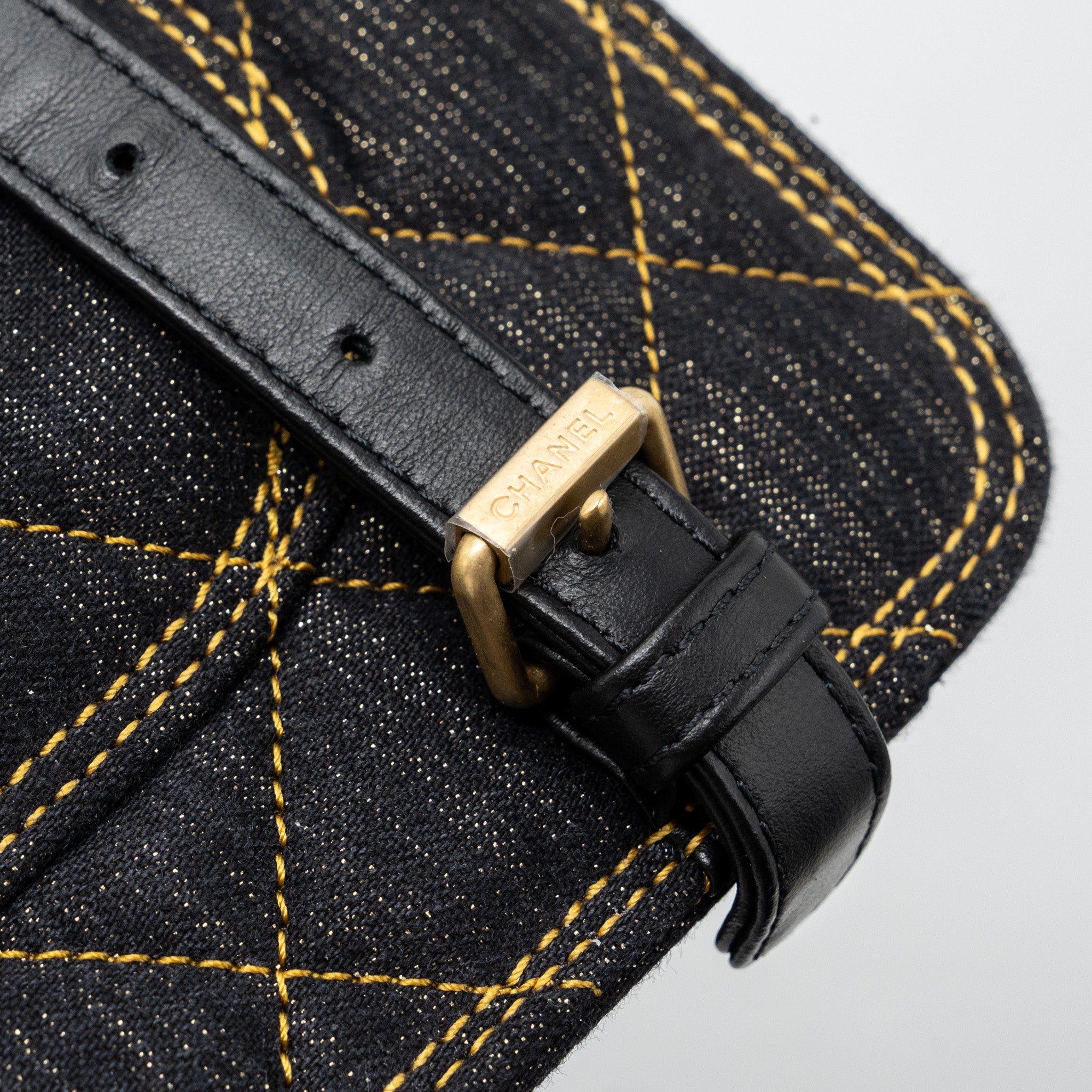 Chanel 23S flap backpack denim dark blue Brushed GHW (microchip) - Image 14