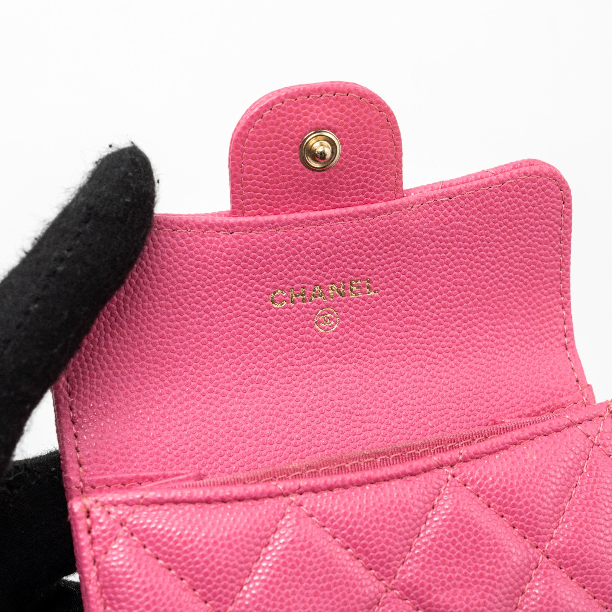 Chanel quilted small flap wallet caviar pink LGHW - Image 8