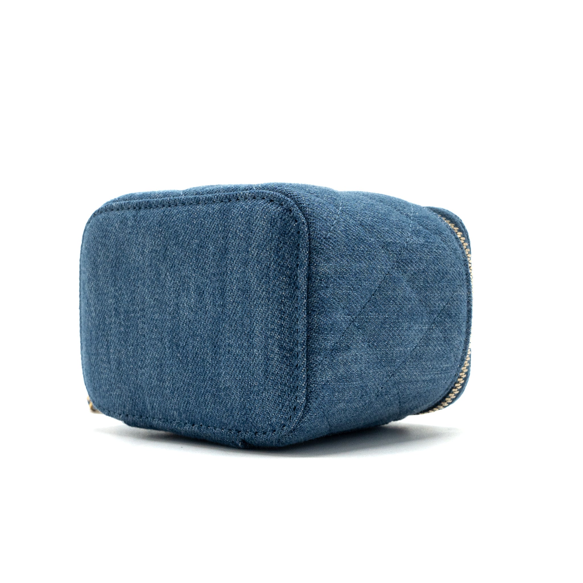 Chanel Pearl Crush Mini Vanity Case Denim Blue Brushed GHW - Image 7