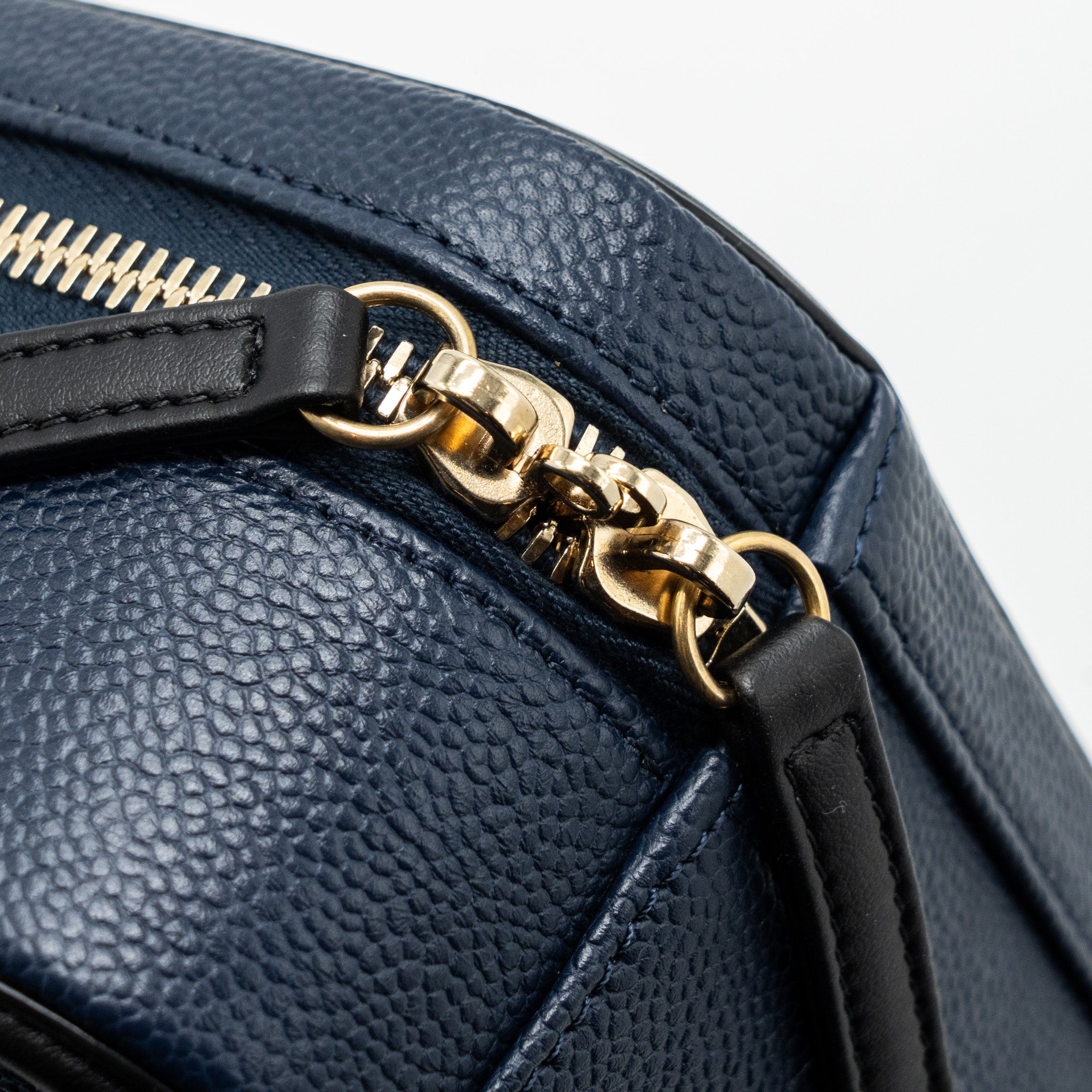 Chanel Filigree Camera Bag Caviar Dark Blue/ Black GHW - Image 13