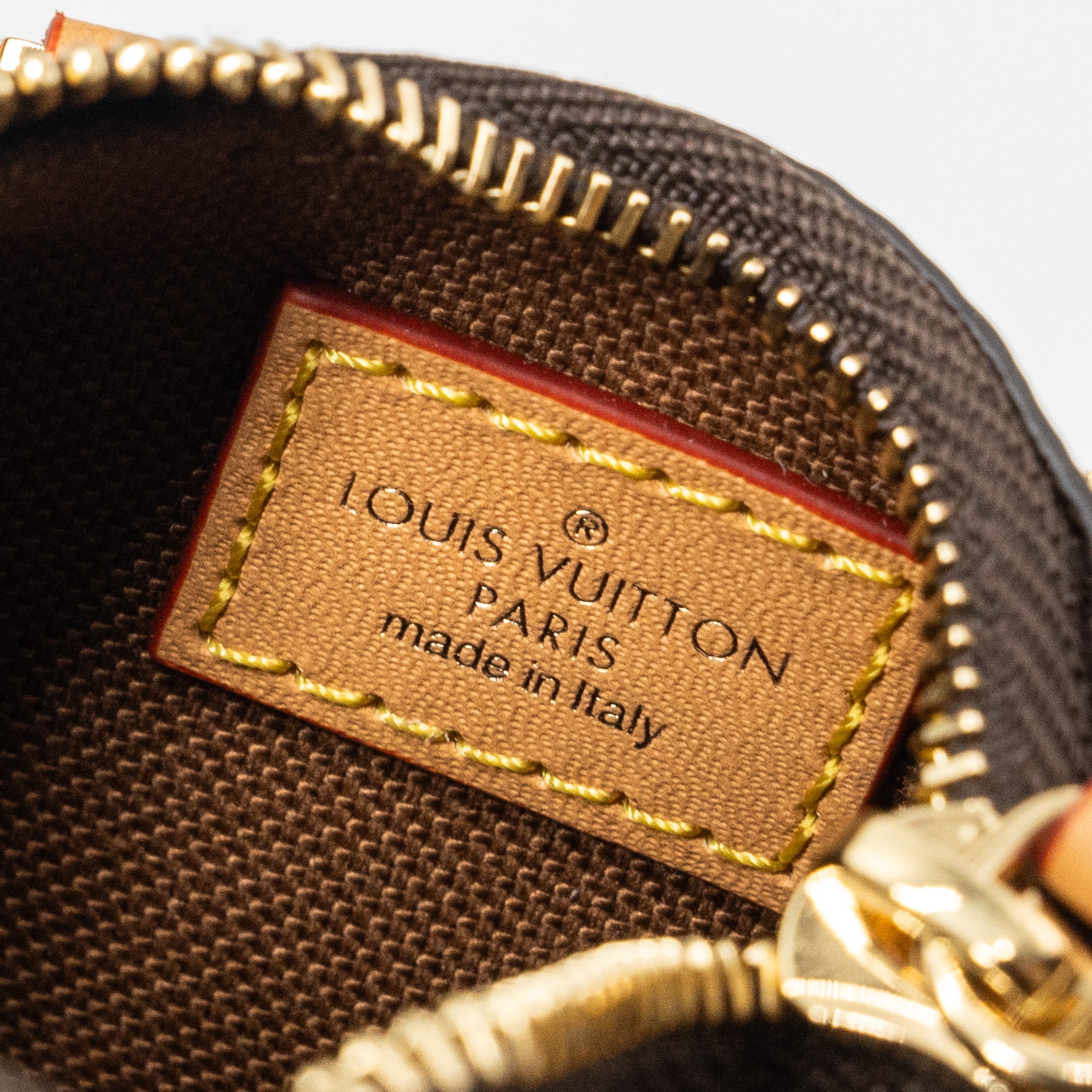 Louis Vuitton speedy bag charm monogram canvas GHW (New Version) - Image 11