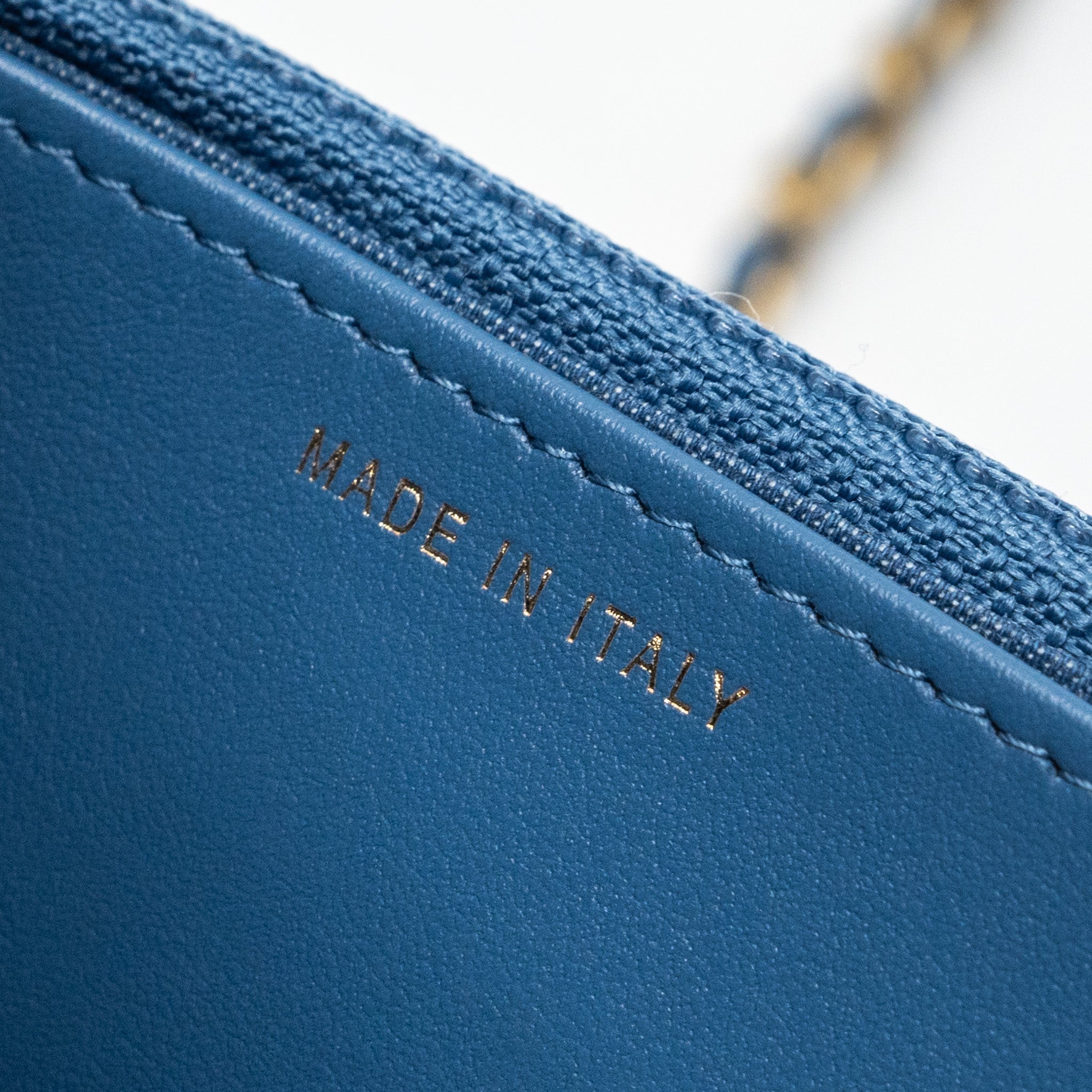 Chanel 22C Pearl Crush wallet on chain Denim blue GHW(microchip) - Image 14