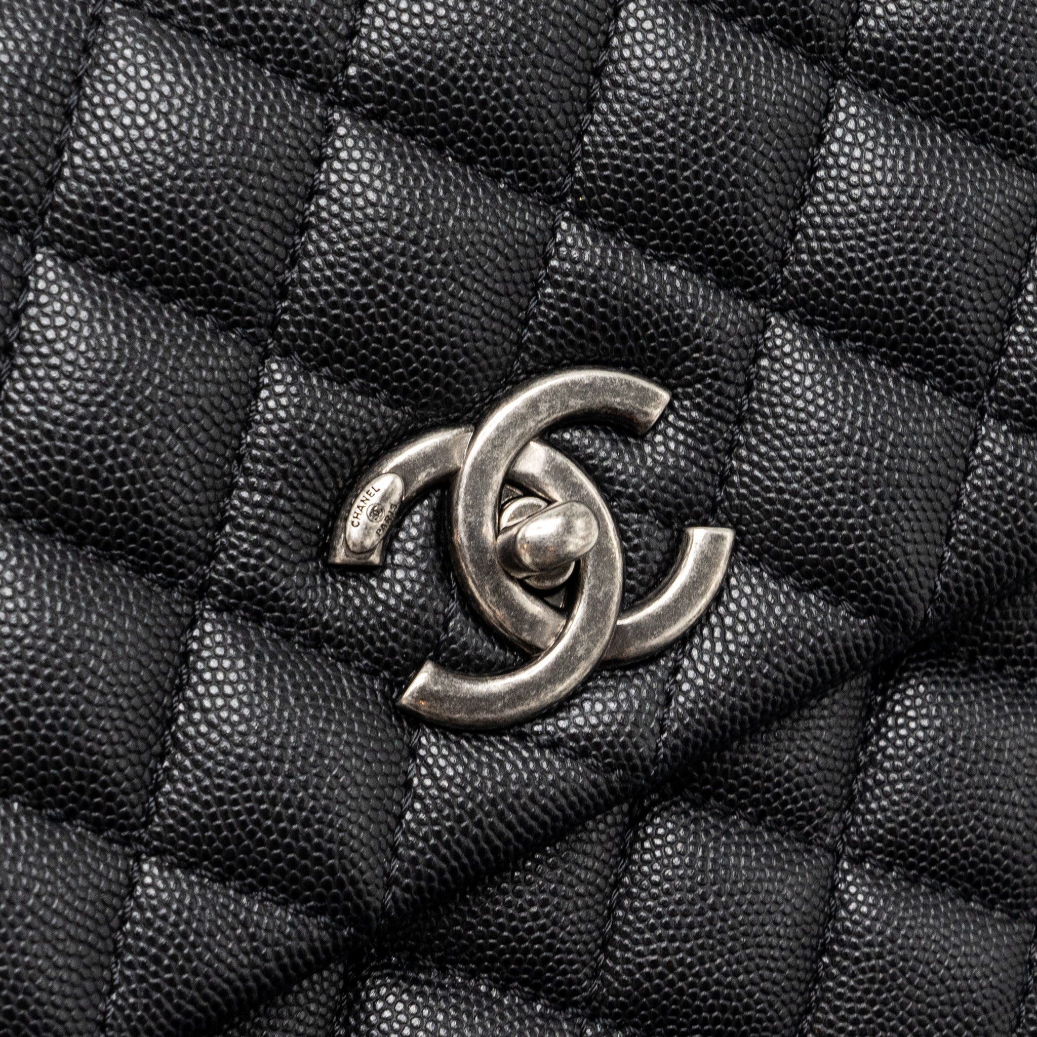 Chanel Medium Coco Handle Caviar / Lizard Handle Black Ruthenium Hardware - Image 10