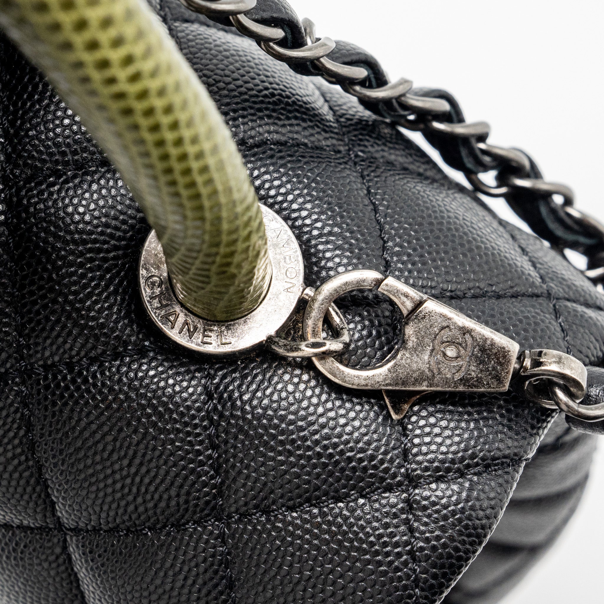 Chanel Medium Coco Handle Caviar / Lizard Handle Black Ruthenium Hardware - Image 17