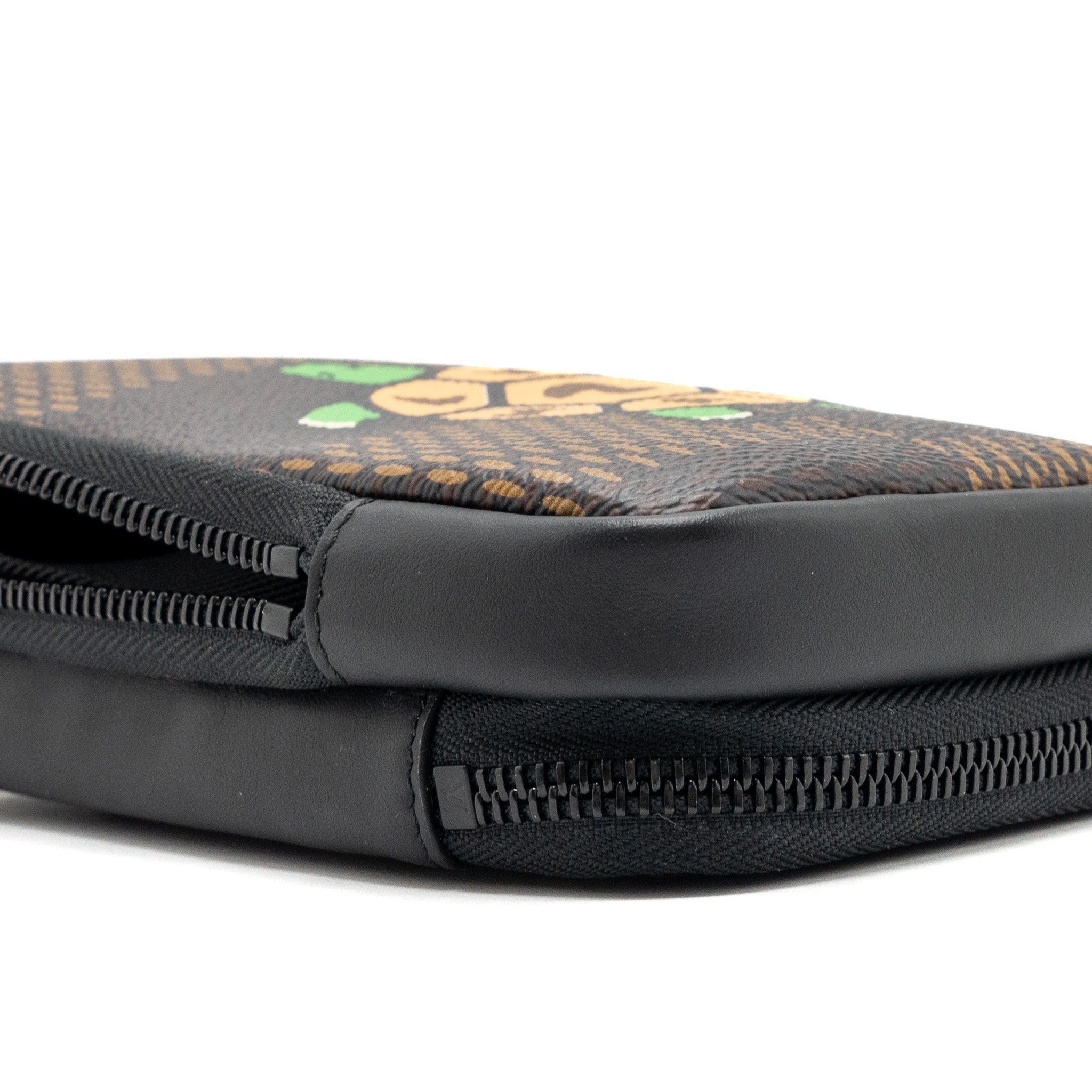 Louis Vuitton Nigo double phone pouch limited edition black hardware - Image 6