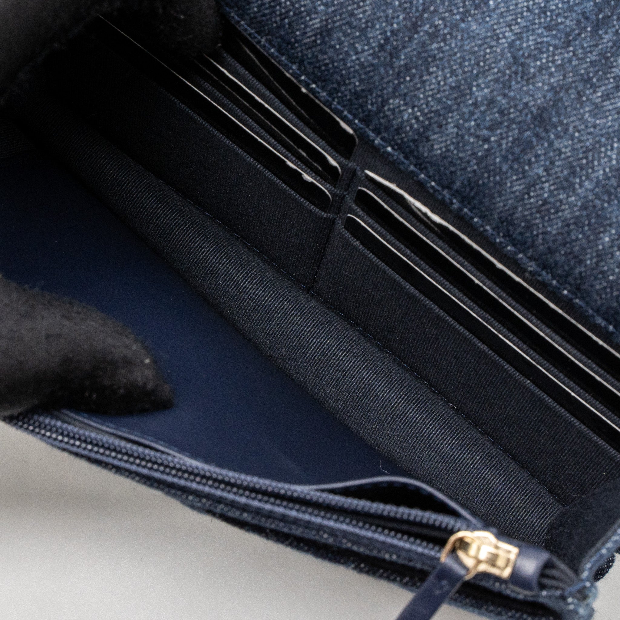 Chanel 19 wallet on chain limited denim dark blue multicolour hardware (microchip) - Image 12