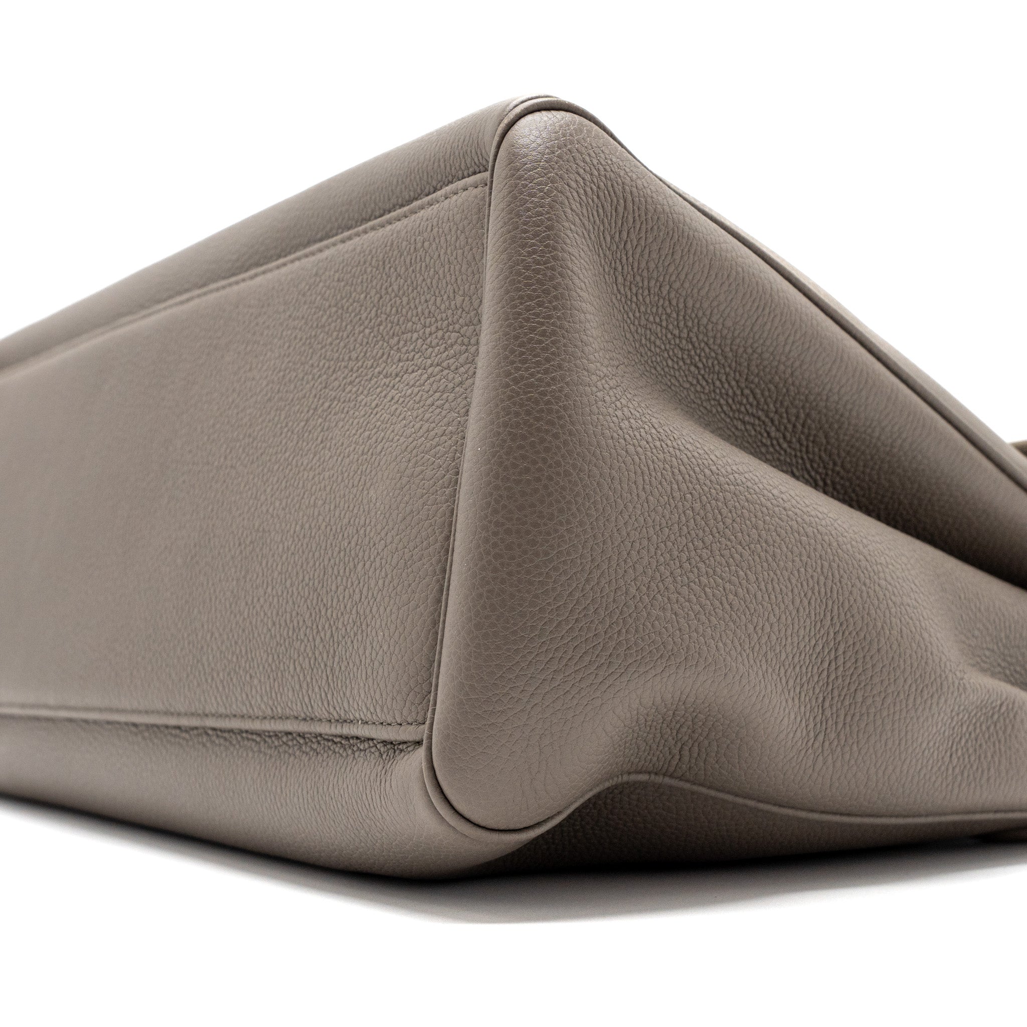Celine Medium Soft 16 Bag Grained Calfskin Grey GHW - Image 7