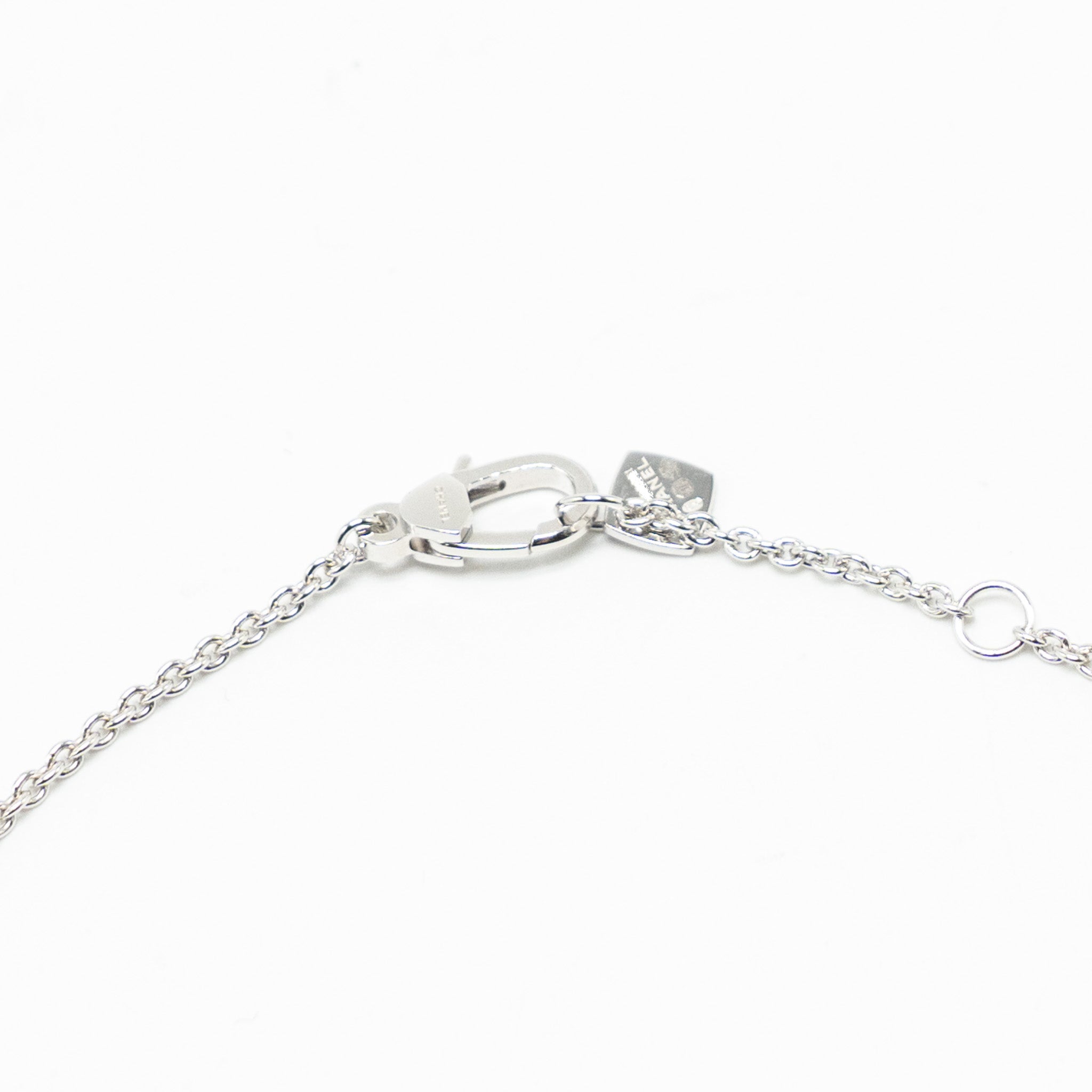 Chanel Coco Crush Necklace Quilted motif 18k white gold, diamonds - Image 5