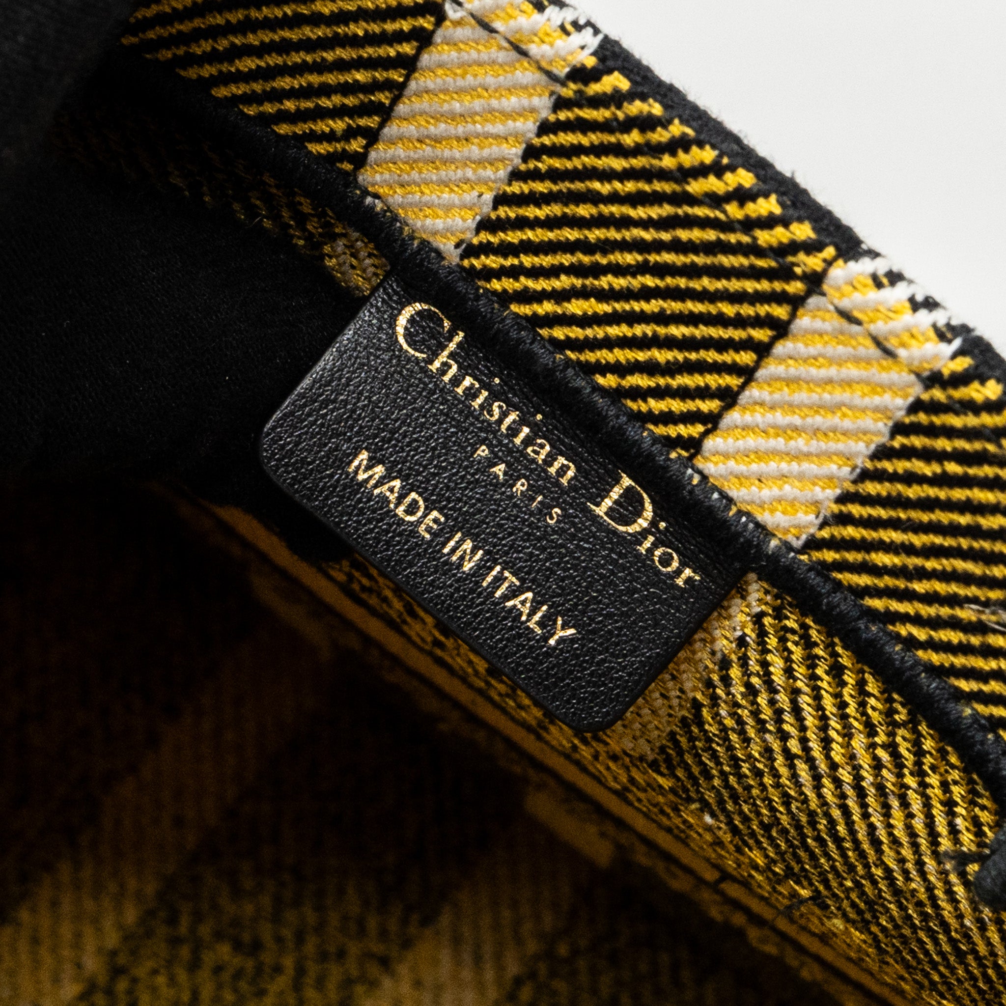 Dior small book tote canvas yellow / black - Image 11
