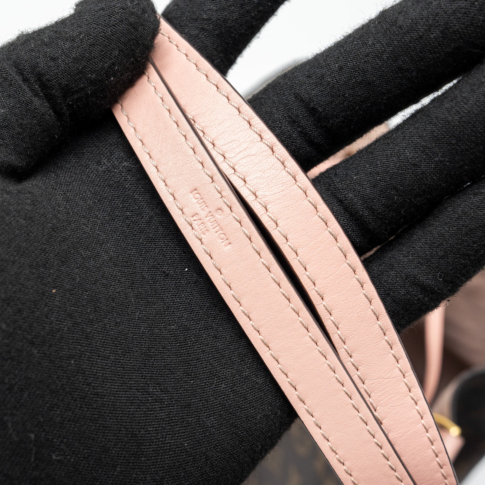 Louis Vuitton Neonoe monogram canvas / rose poudre GHW - Image 8