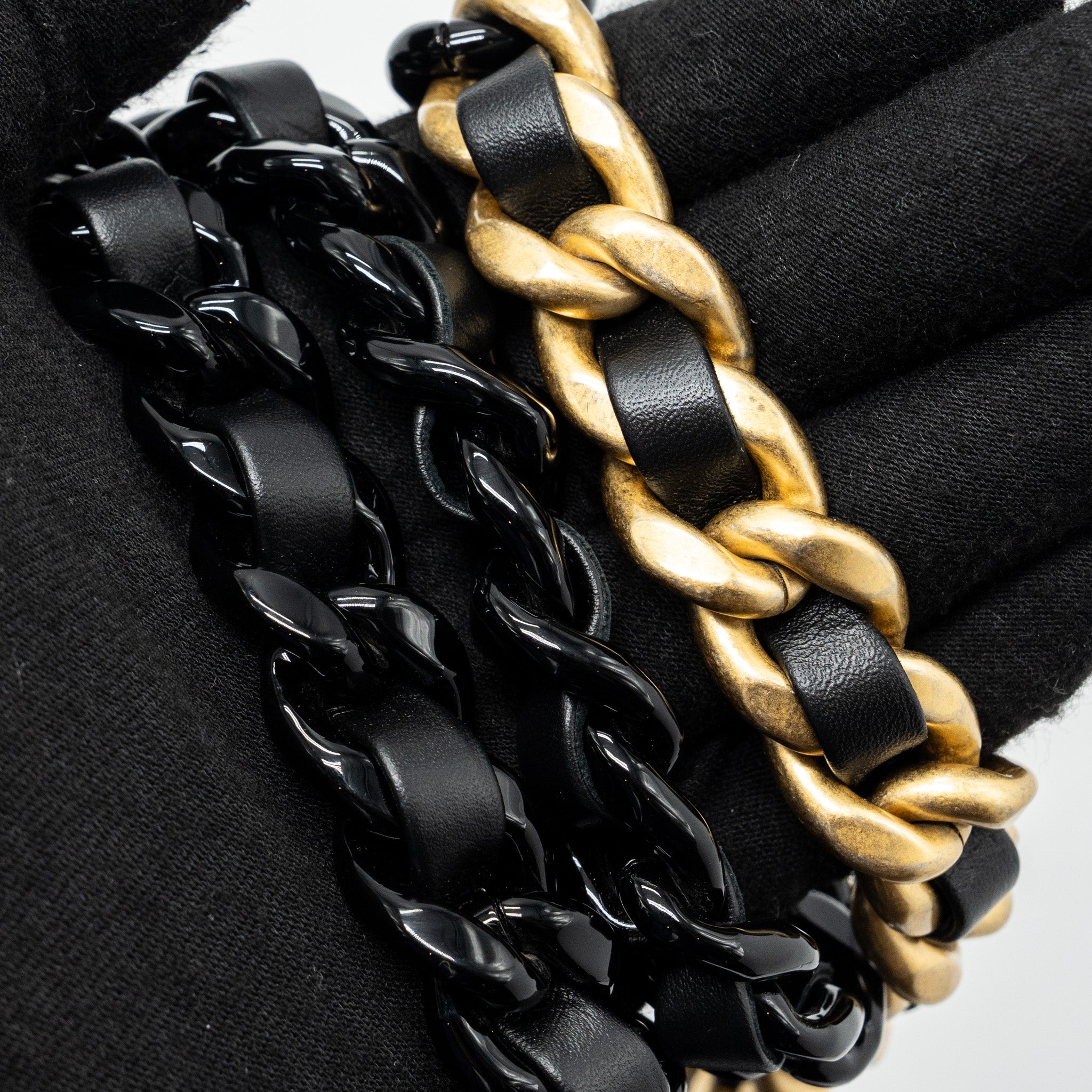 Chanel Quilted Flap Bag Giant Chain Lambskin Black Gold And Black Hardware (microchip) - Image 10
