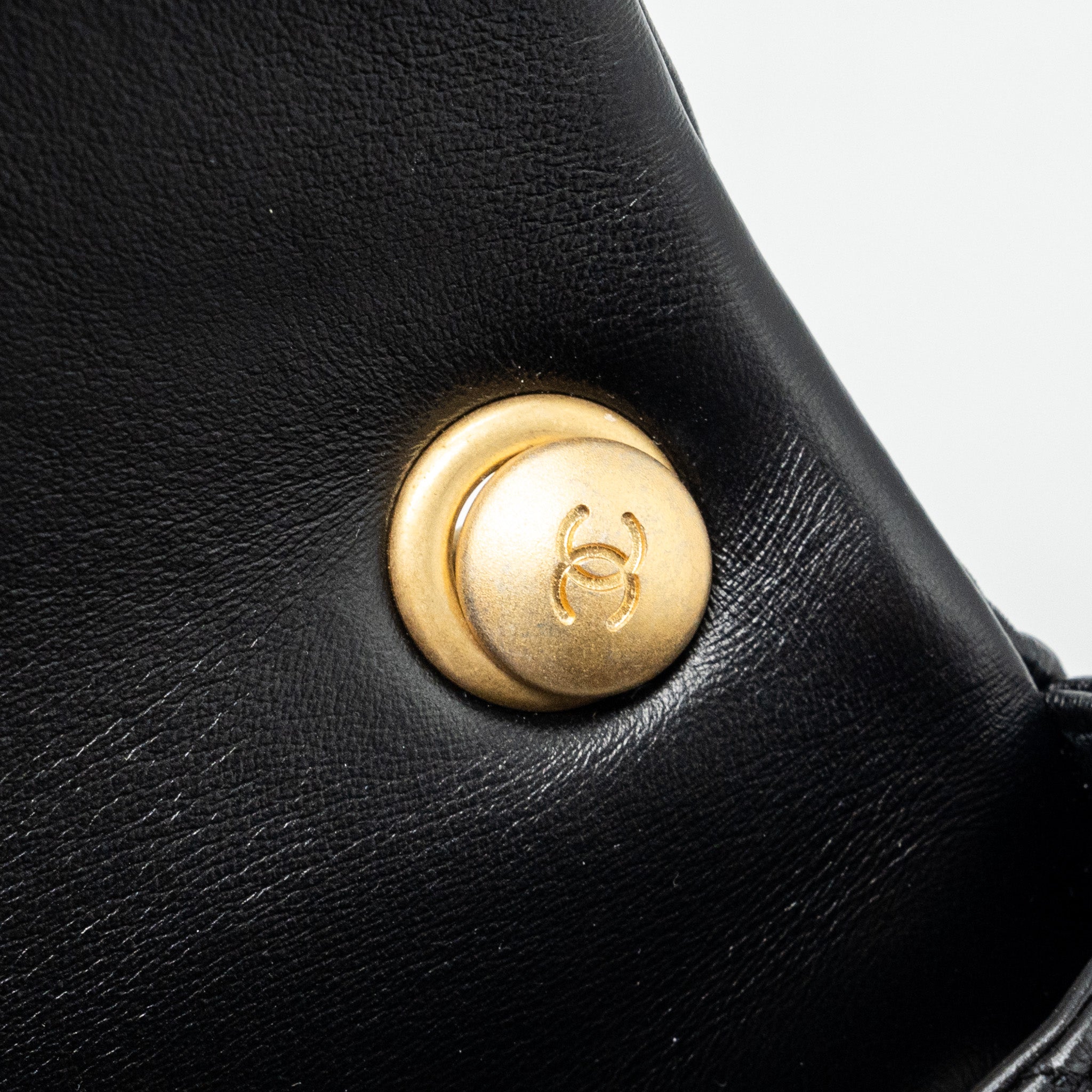 Chanel Quilted Flap Bag Giant Chain Lambskin Black Gold And Black Hardware (microchip) - Image 12
