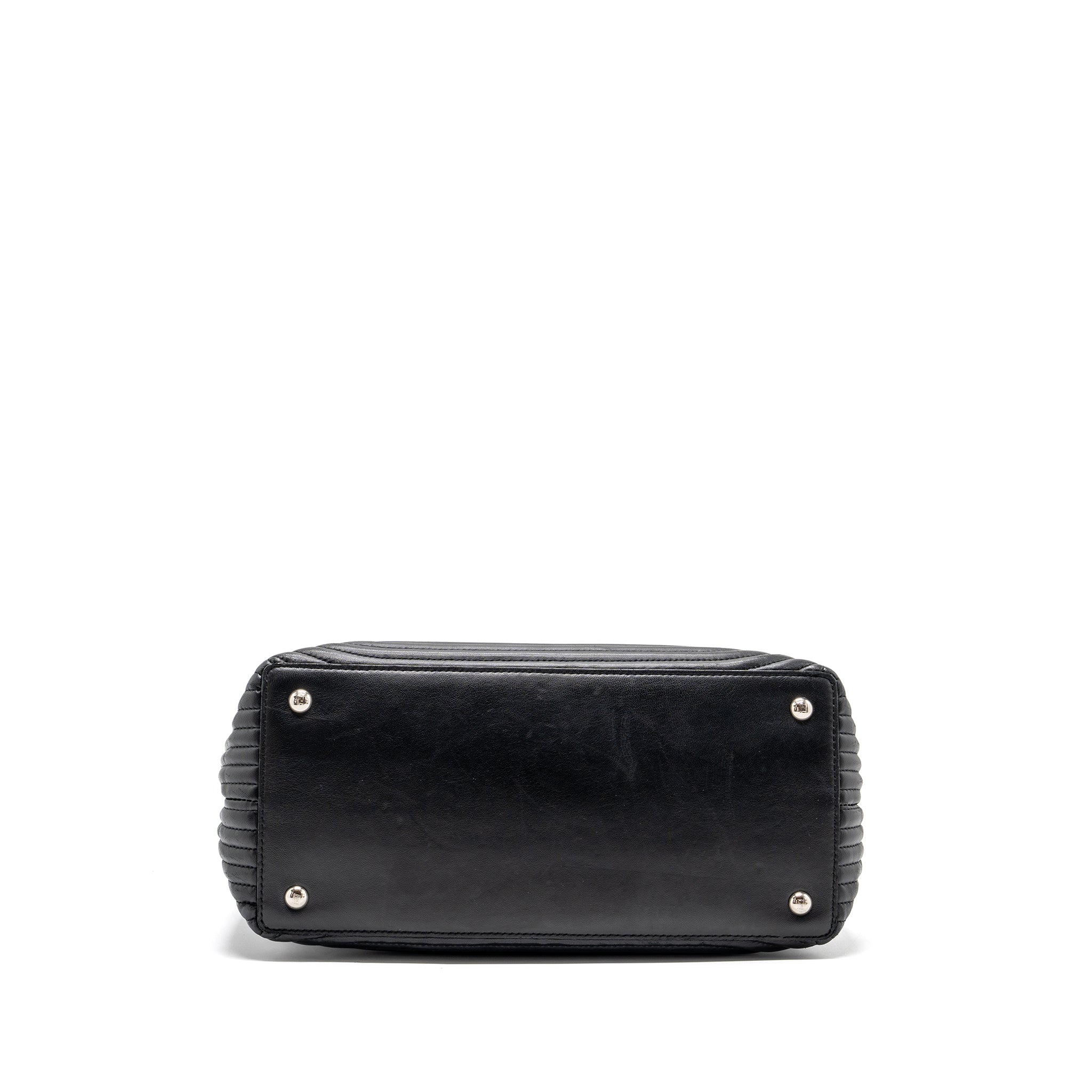 Fendi doctom chain shoulder bag leather black SHW - Image 5