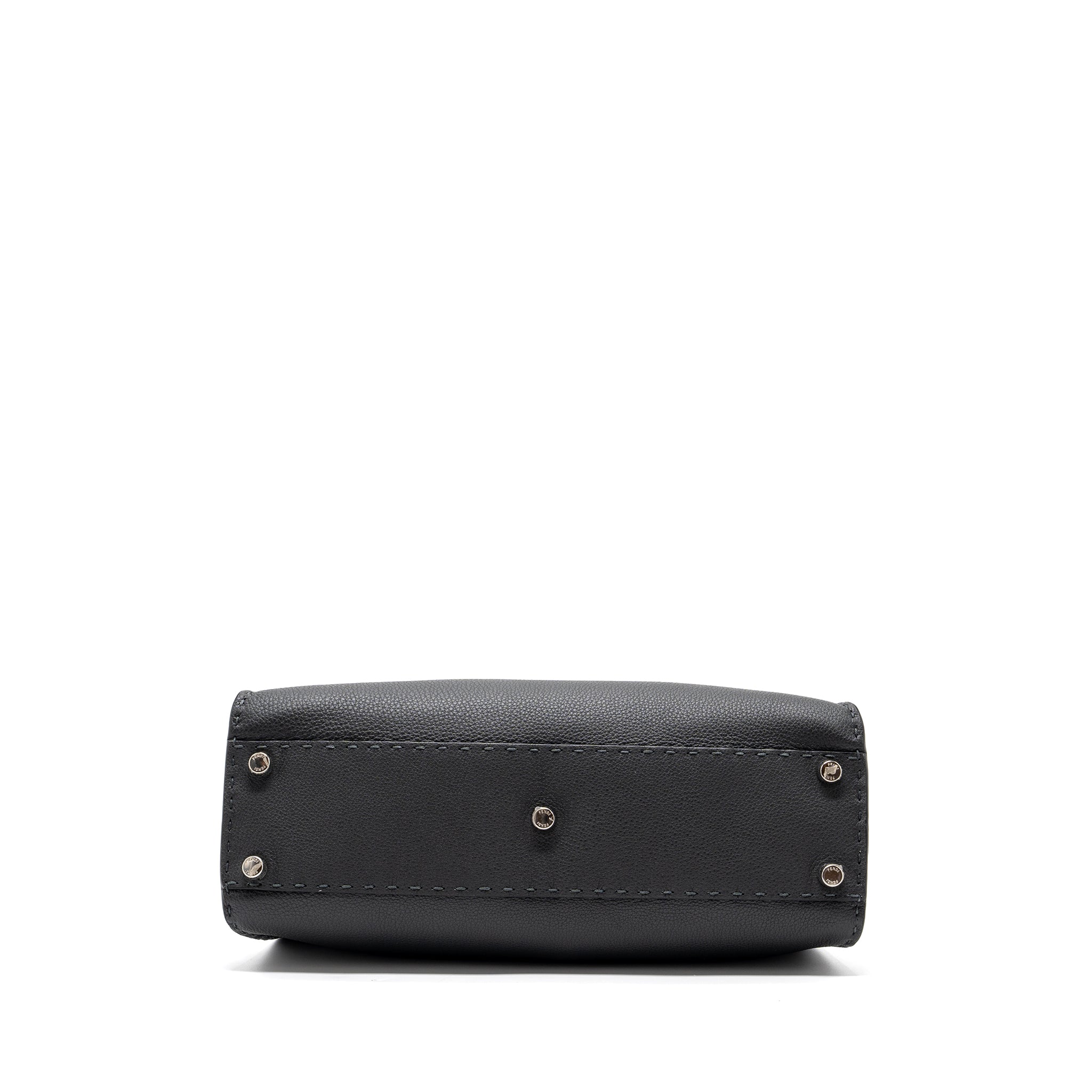Fendi Medium Peekaboo Bag Selleria Leather Black SHW - Image 5