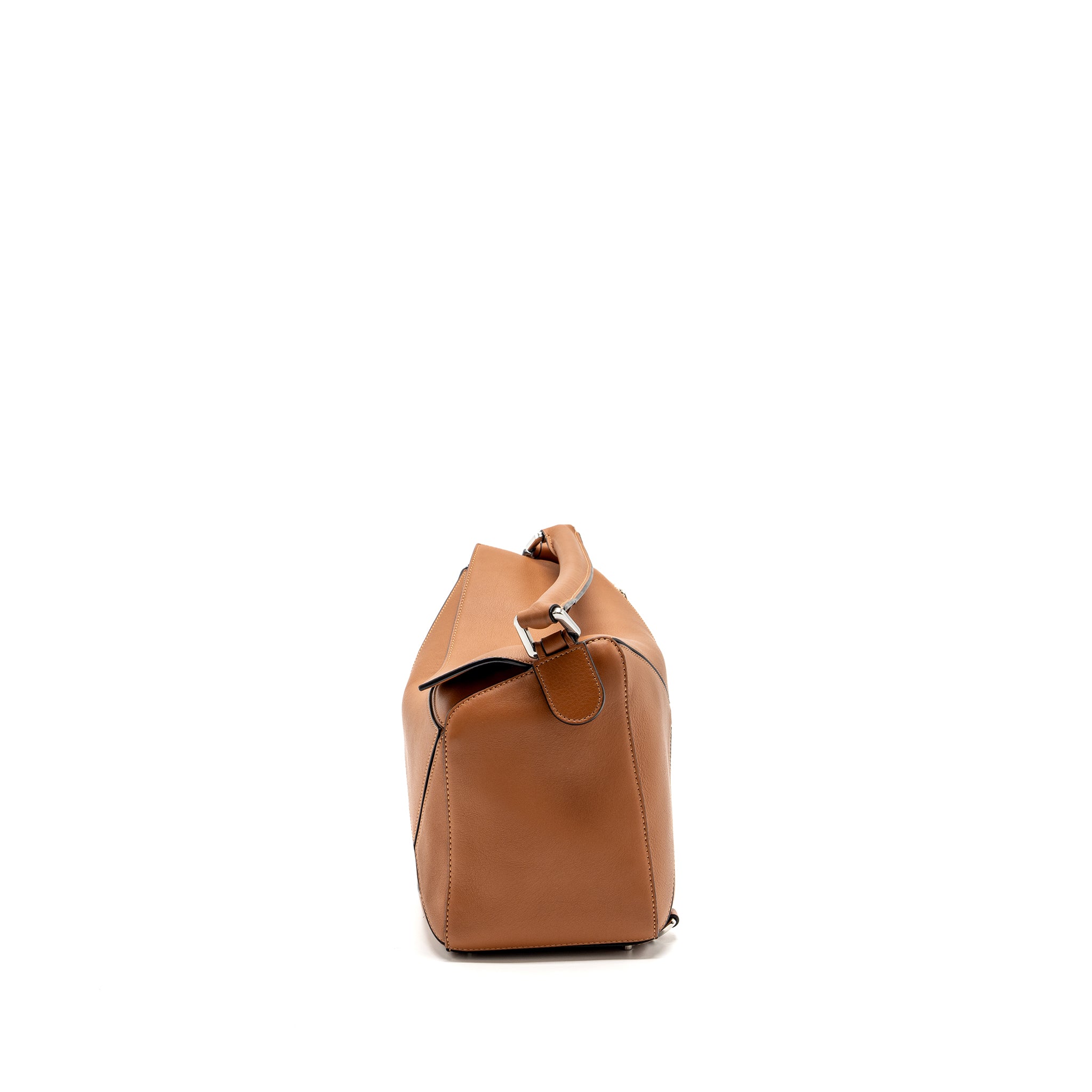Loewe Puzzle Bag in Classic Calfskin Tan SHW - Image 4