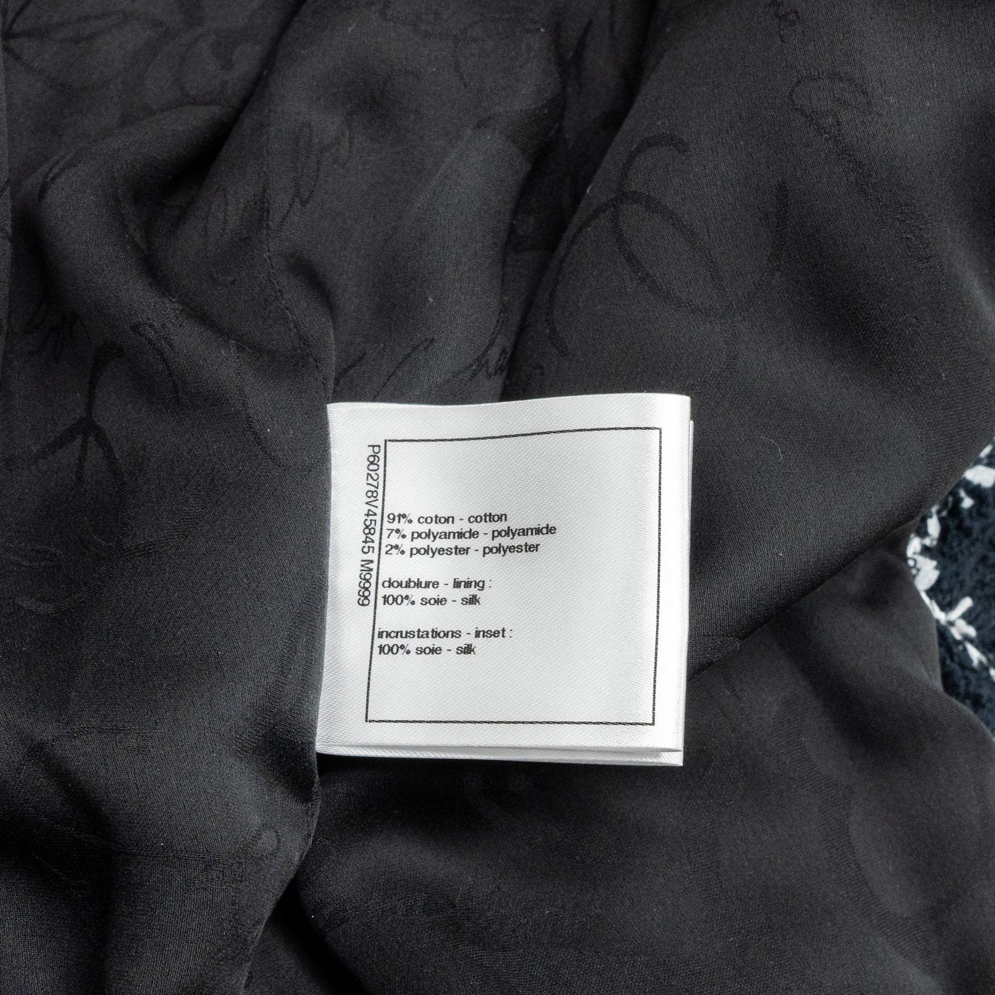 Chanel 19C Size 34 Jacket Cotton Knit Black/White - Image 8