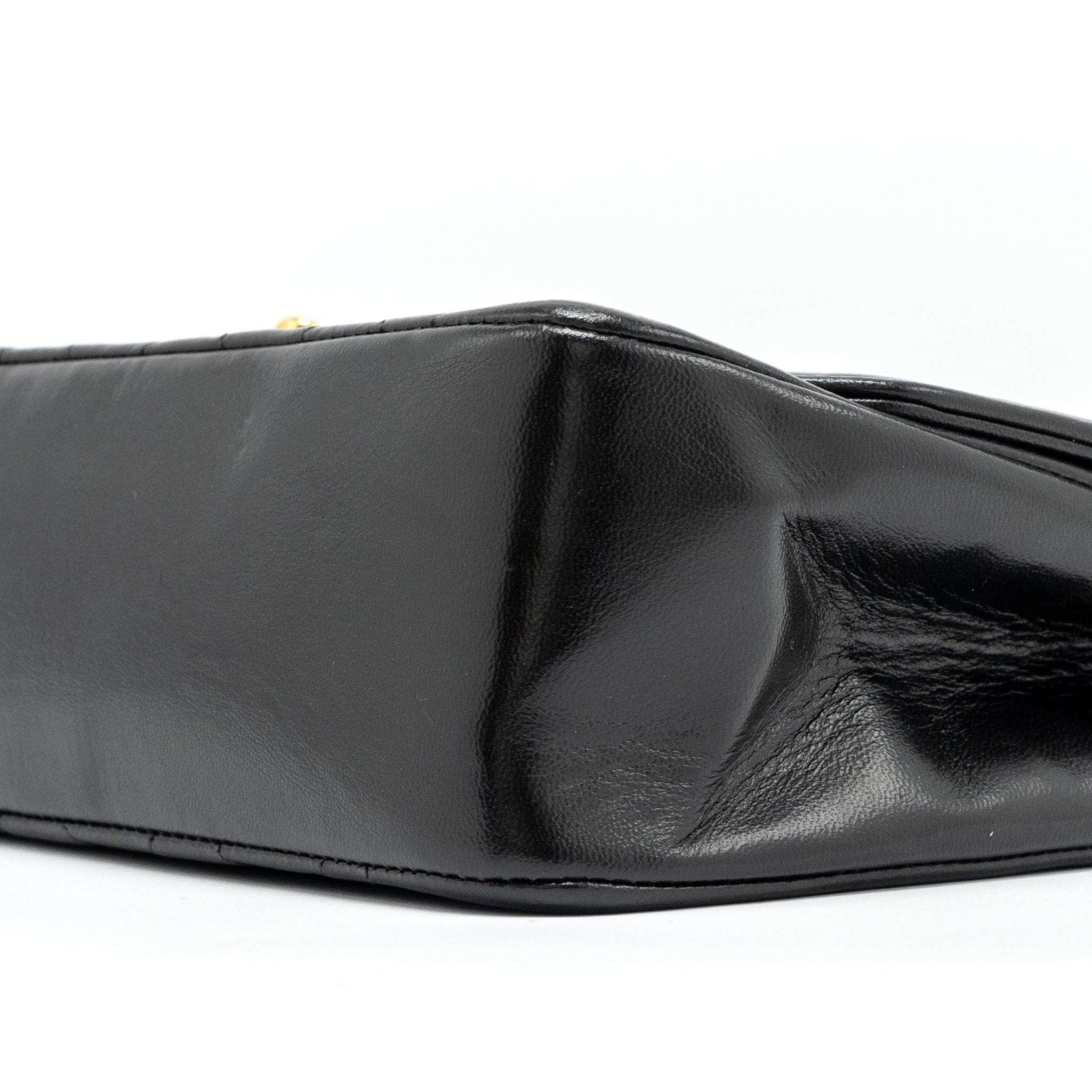 Chanel Vintage Small Diana Flap Bag Lambskin Black GHW - Image 7
