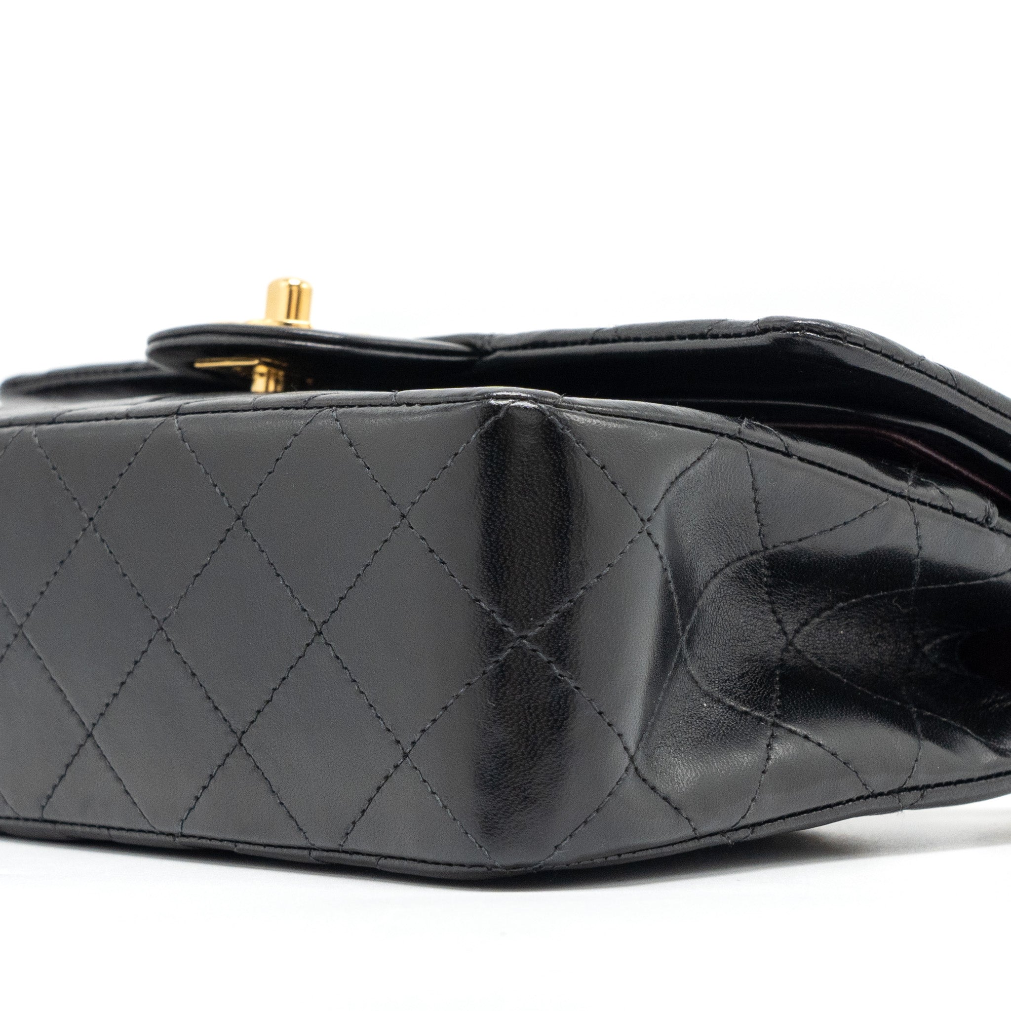 Chanel Vintage Small Classic Double Flap Bag Lambskin BLACK GHW - Image 7