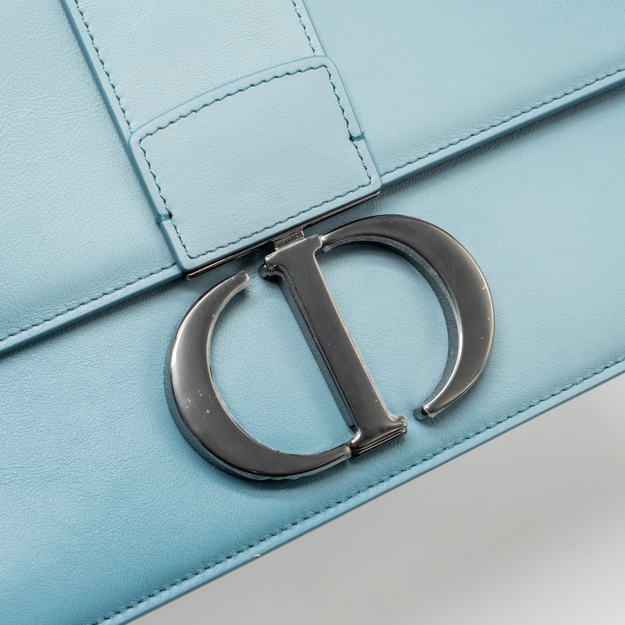 Dior 30 Montaigne Medium Flap Bag Calfskin Gradient Blue with Black Hardware - Image 8