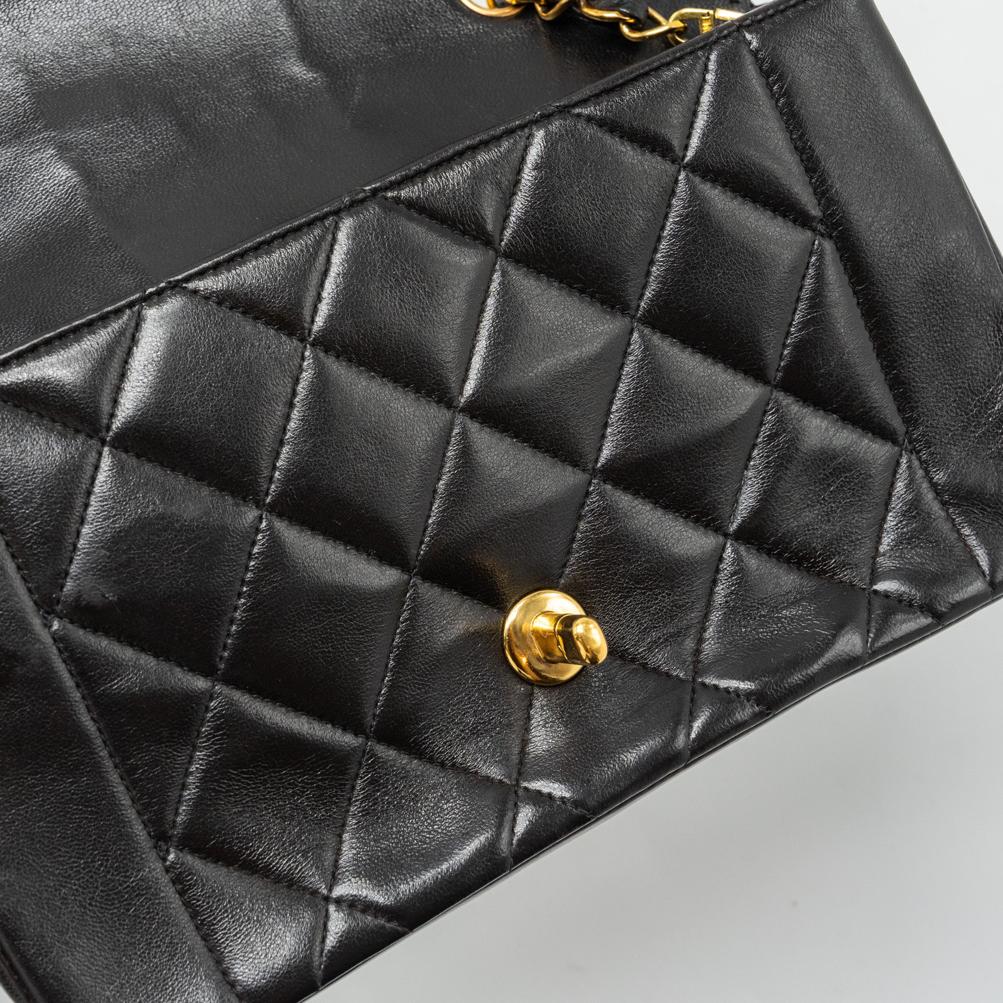 Chanel Vintage Small Diana Flap Bag Lambskin Black GHW - Image 11
