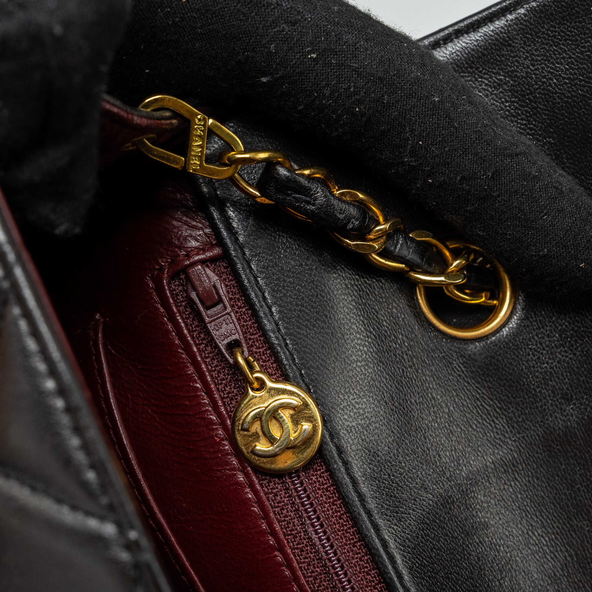 Chanel Vintage Small Diana Flap Bag Lambskin Black GHW - Image 16