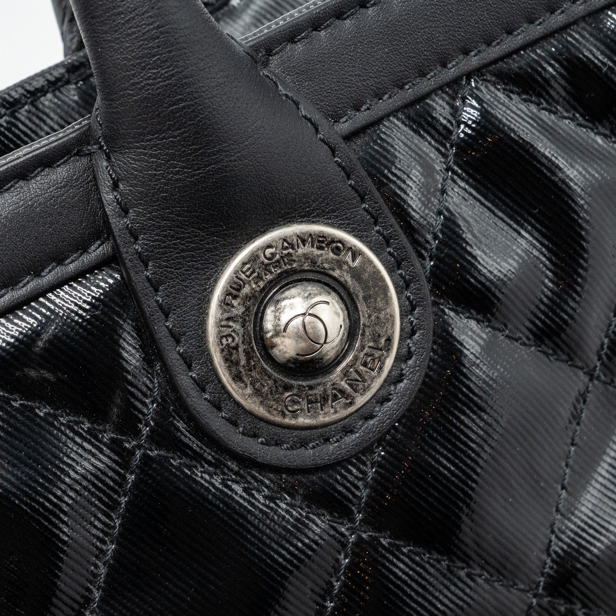 Chanel giant zip shopping bag patent black ruthenium hardware - Image 9