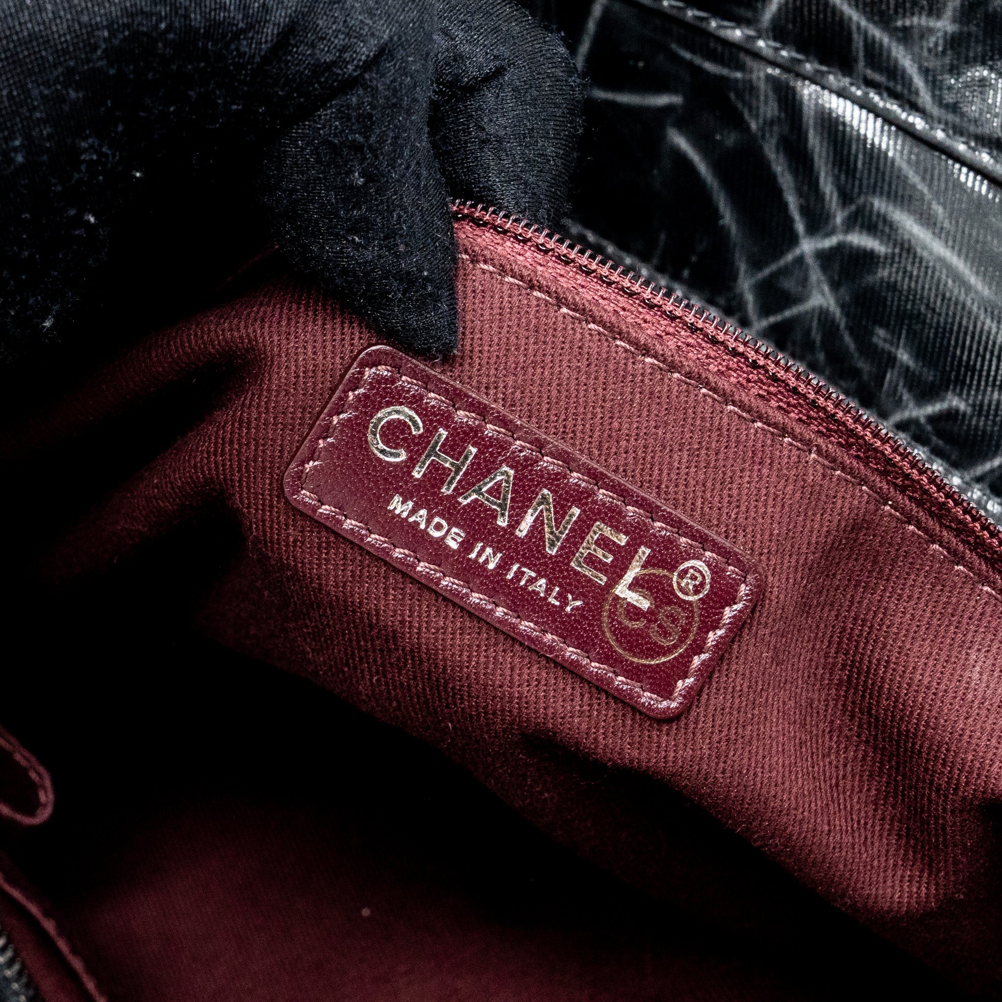 Chanel giant zip shopping bag patent black ruthenium hardware - Image 12