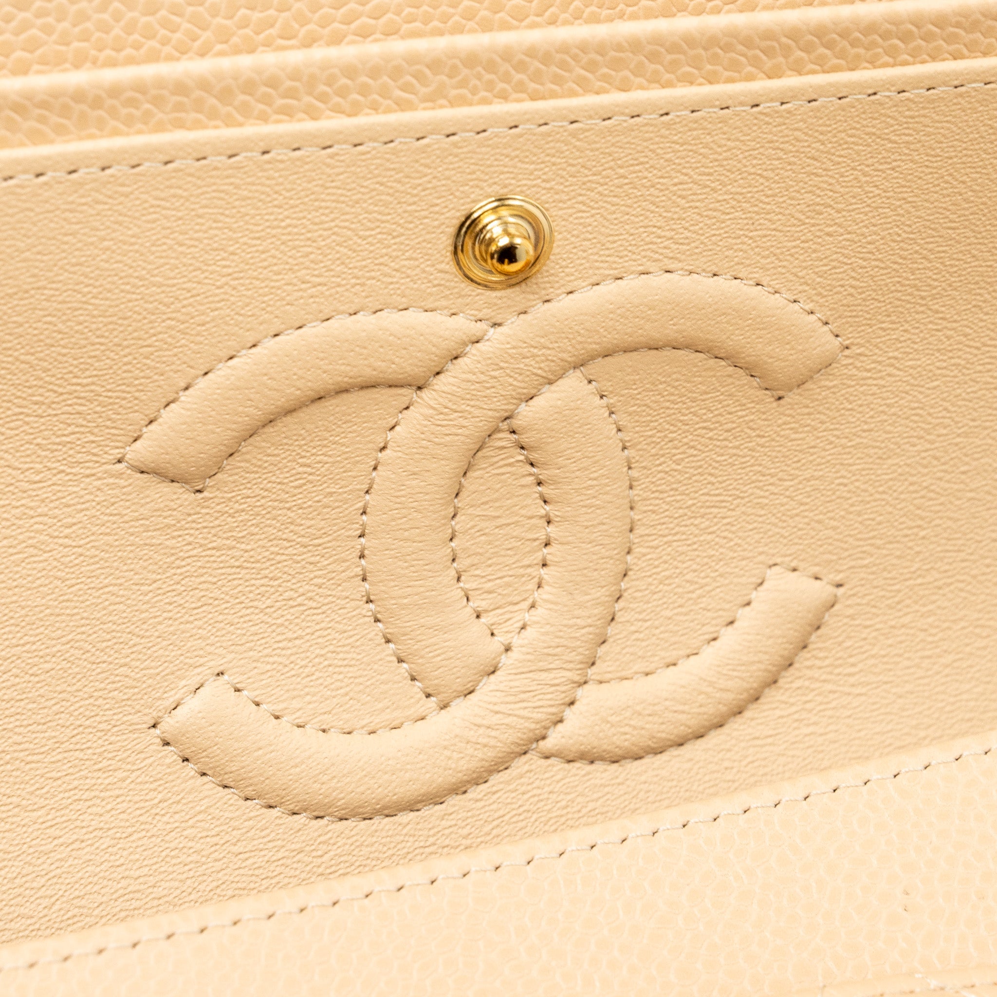 CHANEL MEDIUM CLASSIC DOUBLE FLAP BAG CAVIAR BEIGE GHW (microchip) - Image 11