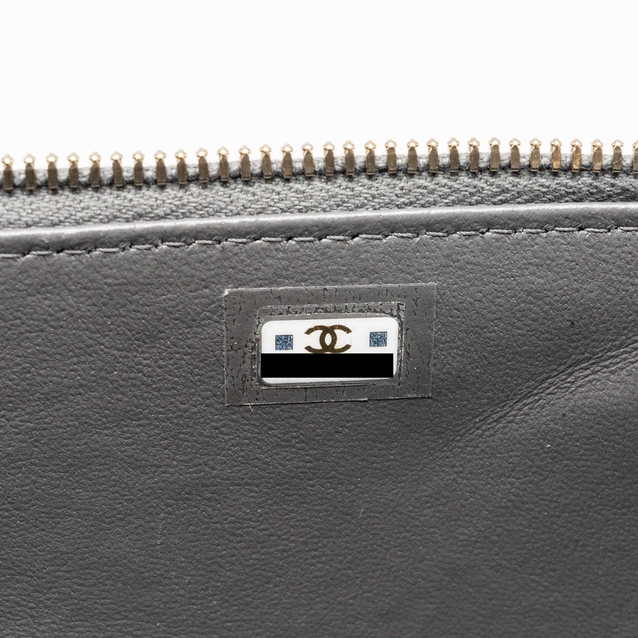 Chanel long vanity case lambskin grey LGHW (microchip) - Image 14