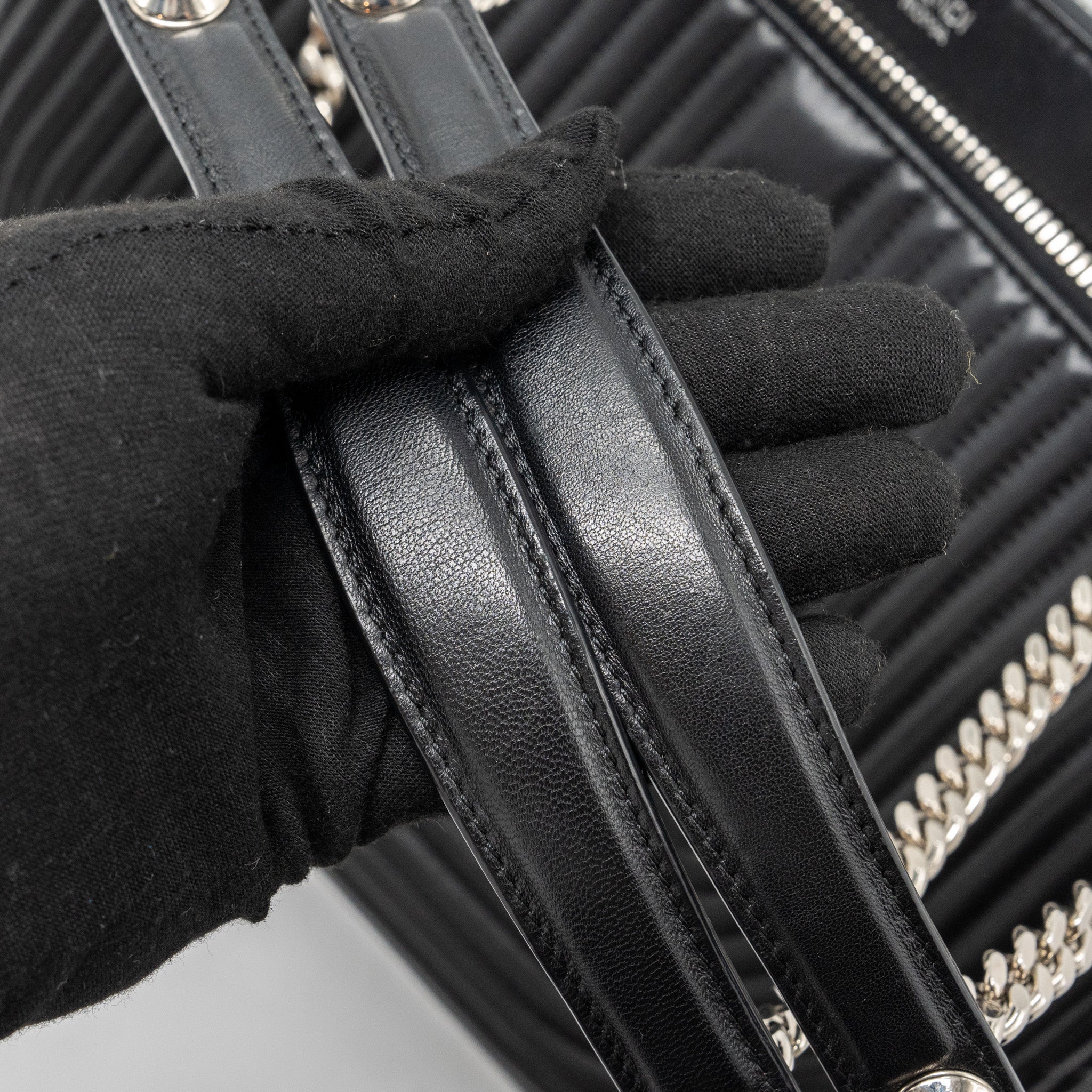 Fendi doctom chain shoulder bag leather black SHW - Image 9