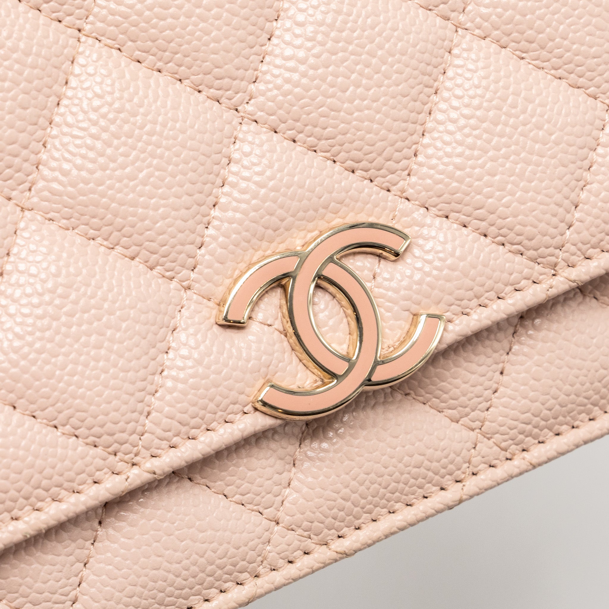 Chanel Enamel logo quilted wallet on chain caviar light pink LGHW - Image 8