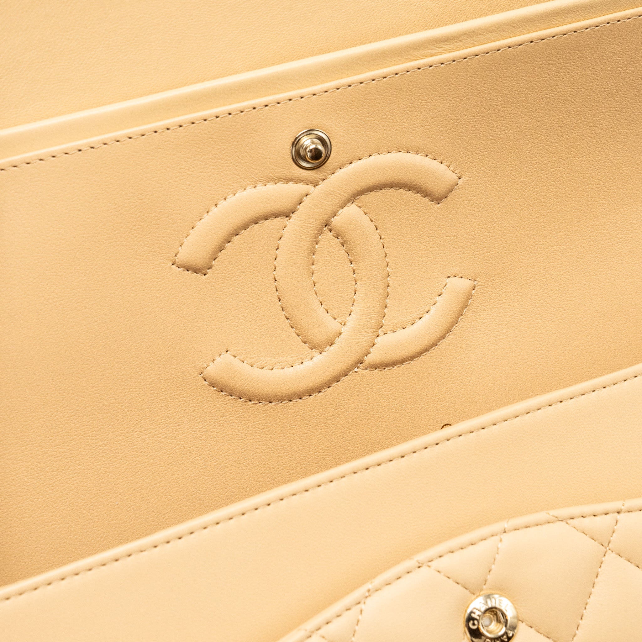 Chanel Medium Classic Double Flap Bag Lambskin Beige LGHW (Microchip) - Image 11