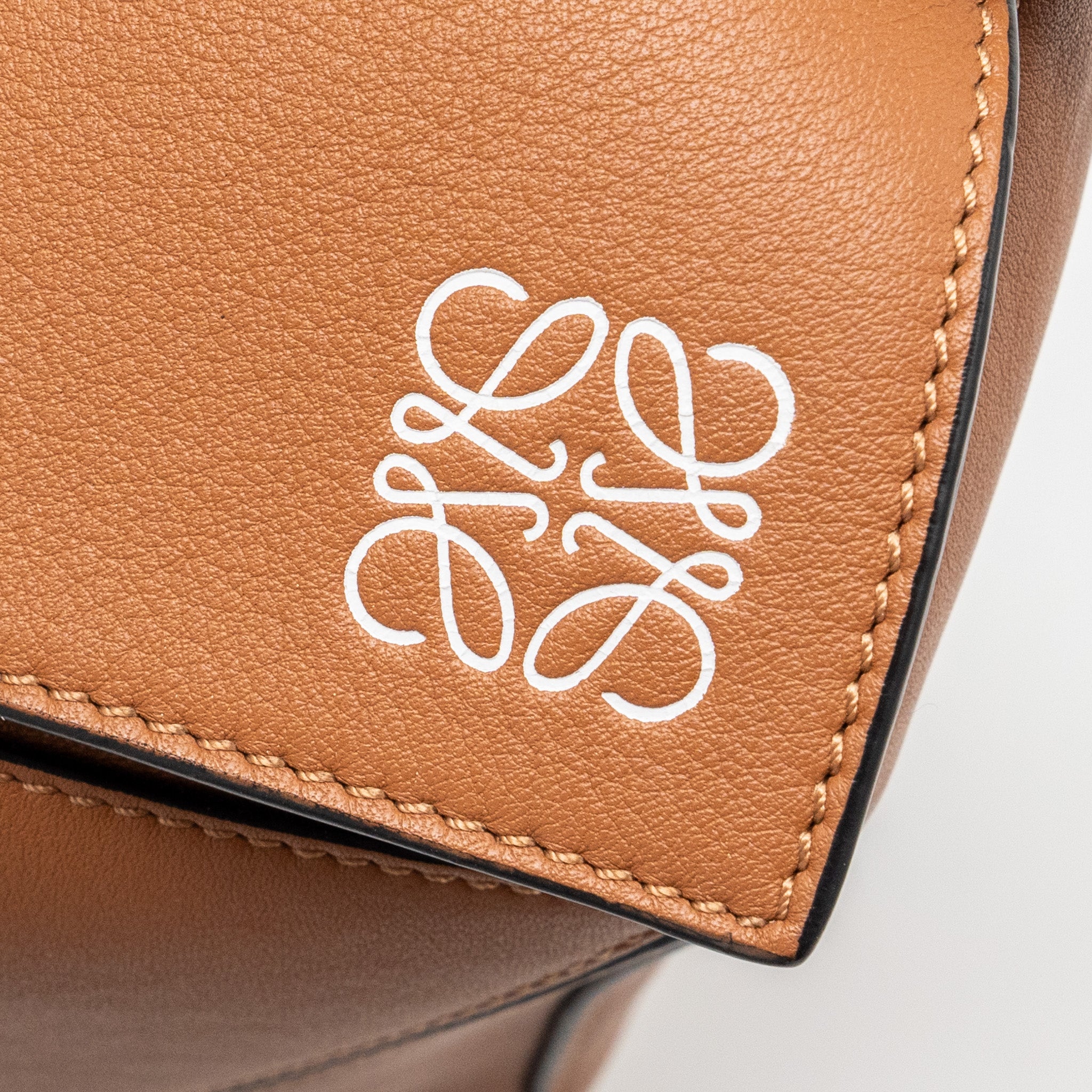 Loewe Puzzle Bag in Classic Calfskin Tan SHW - Image 8