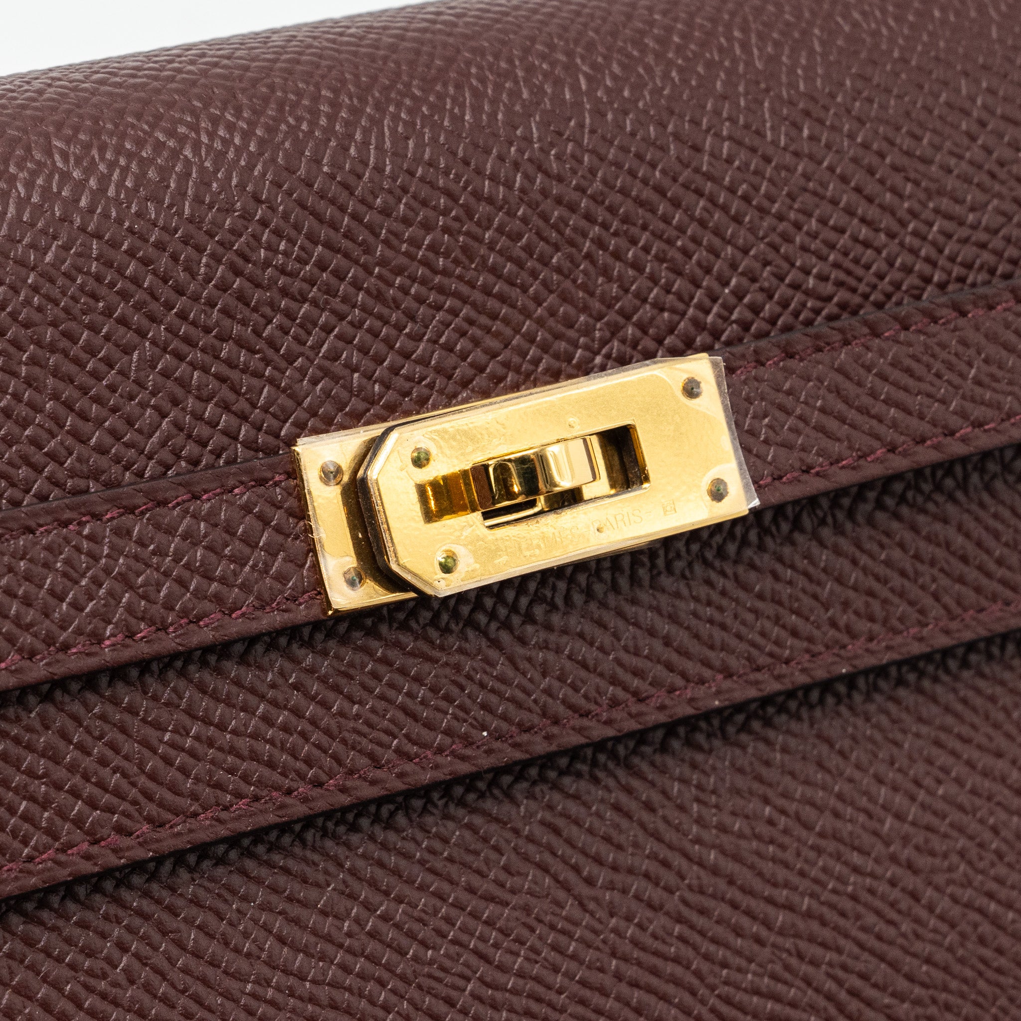 Hermes Kelly To Go Epsom 57 Bordeaux GHW Stamp U - Image 9