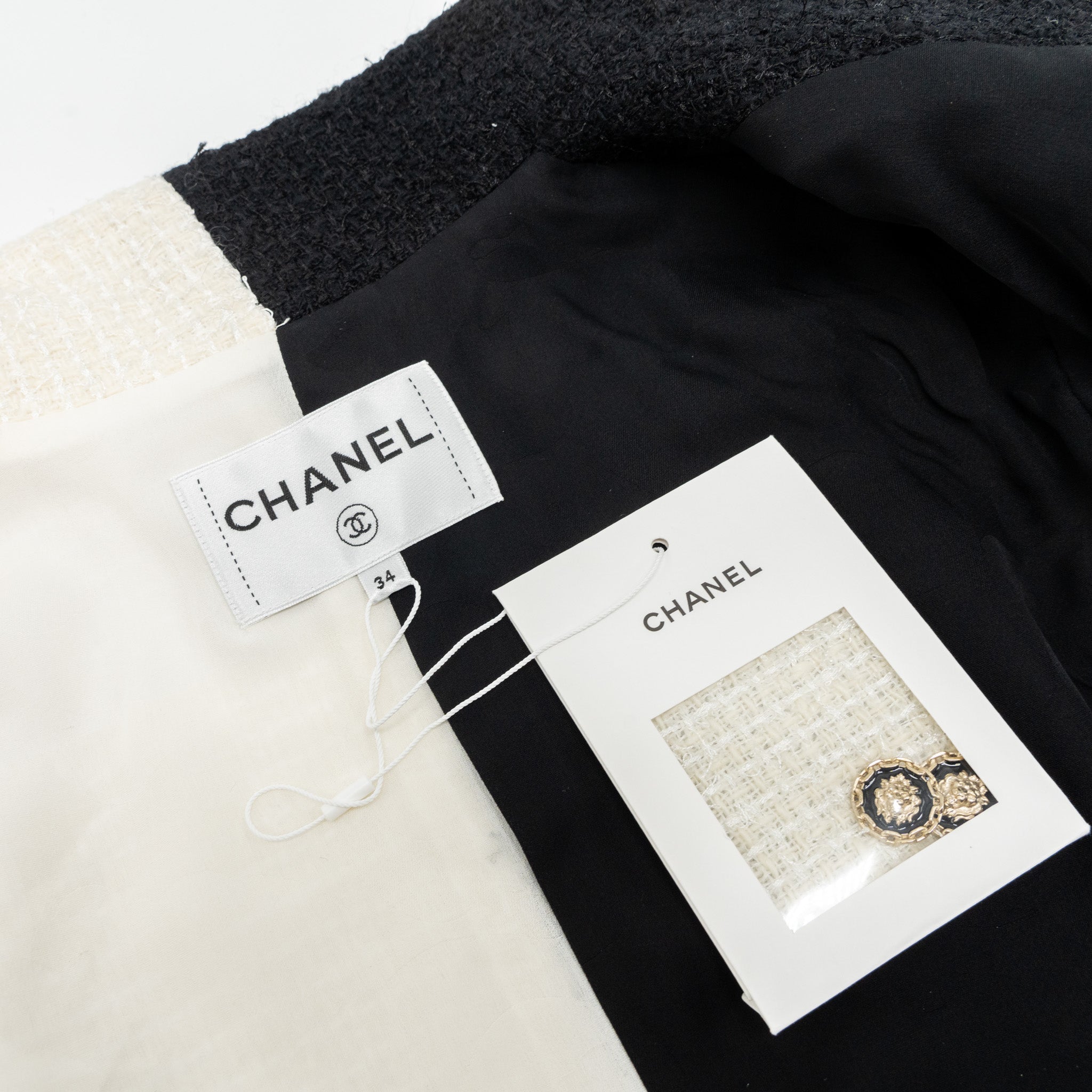Chanel Size 34 20A Tweed Jacket Wool/Polyamide White/Black - Image 5