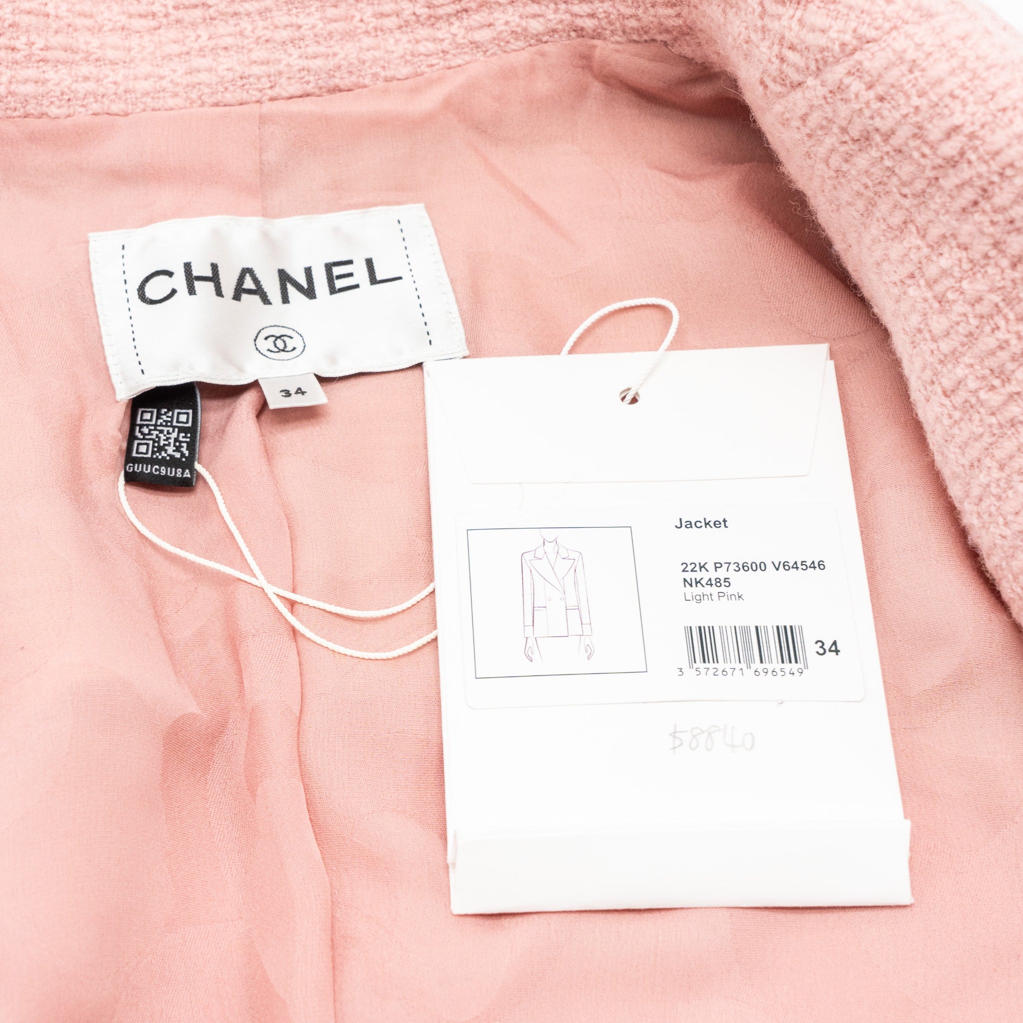 Chanel size 34 22K jacket wool light pink - Image 6