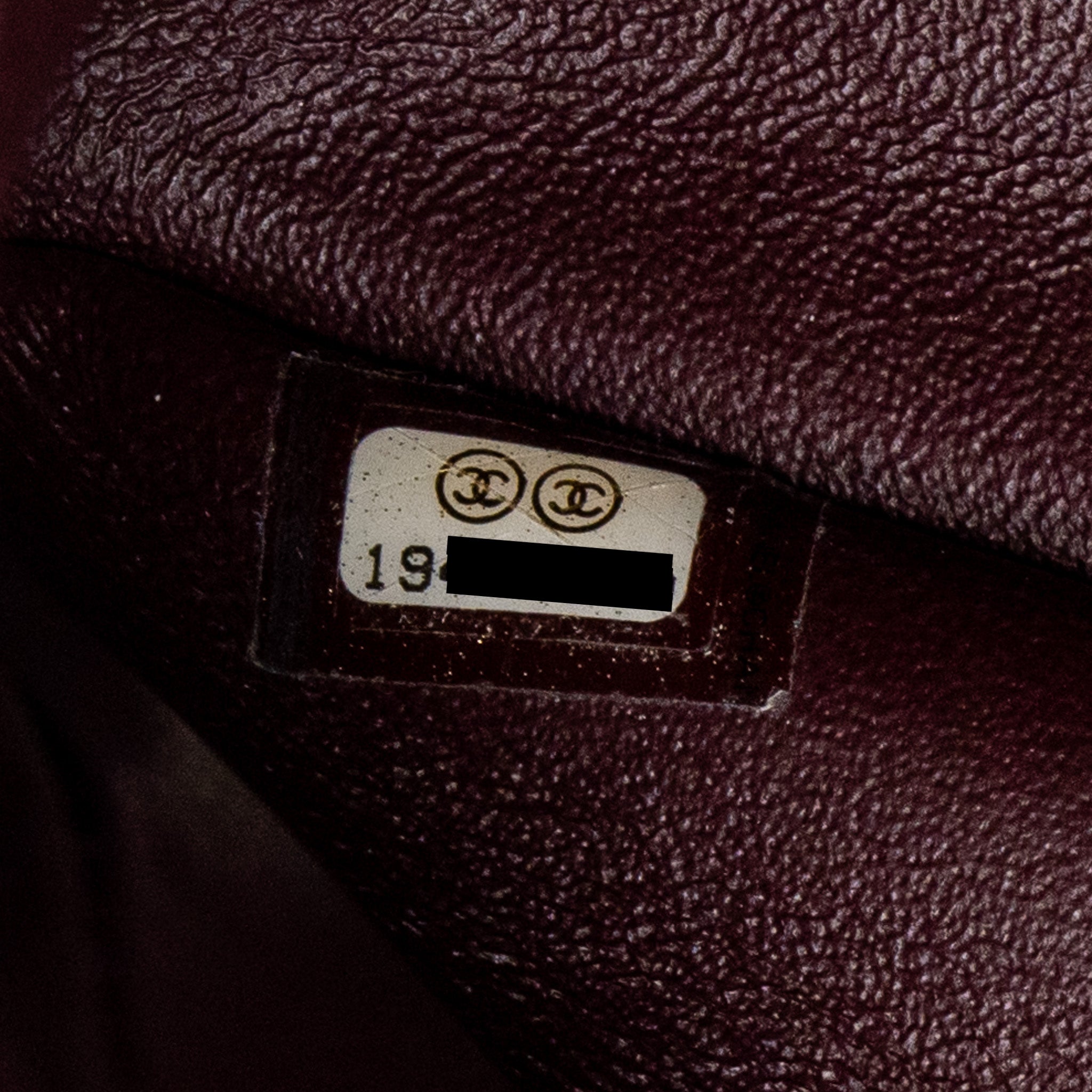 CHANEL JUMBO CLASSIC DOUBLE FLAP Caviar BLACK SHW - Image 17