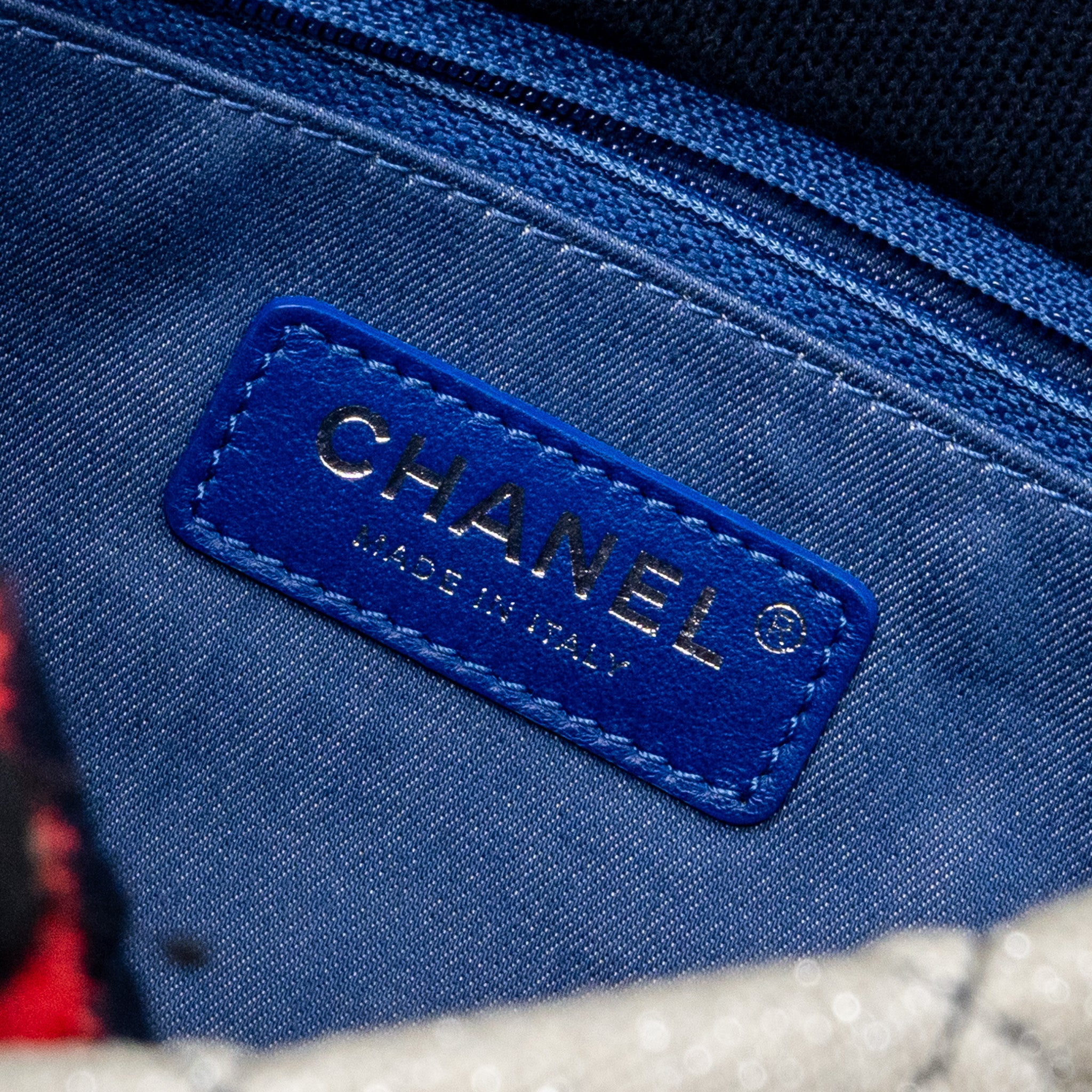 Chanel quilted flap bag fabric multicolour blue / red / white SHW - Image 16