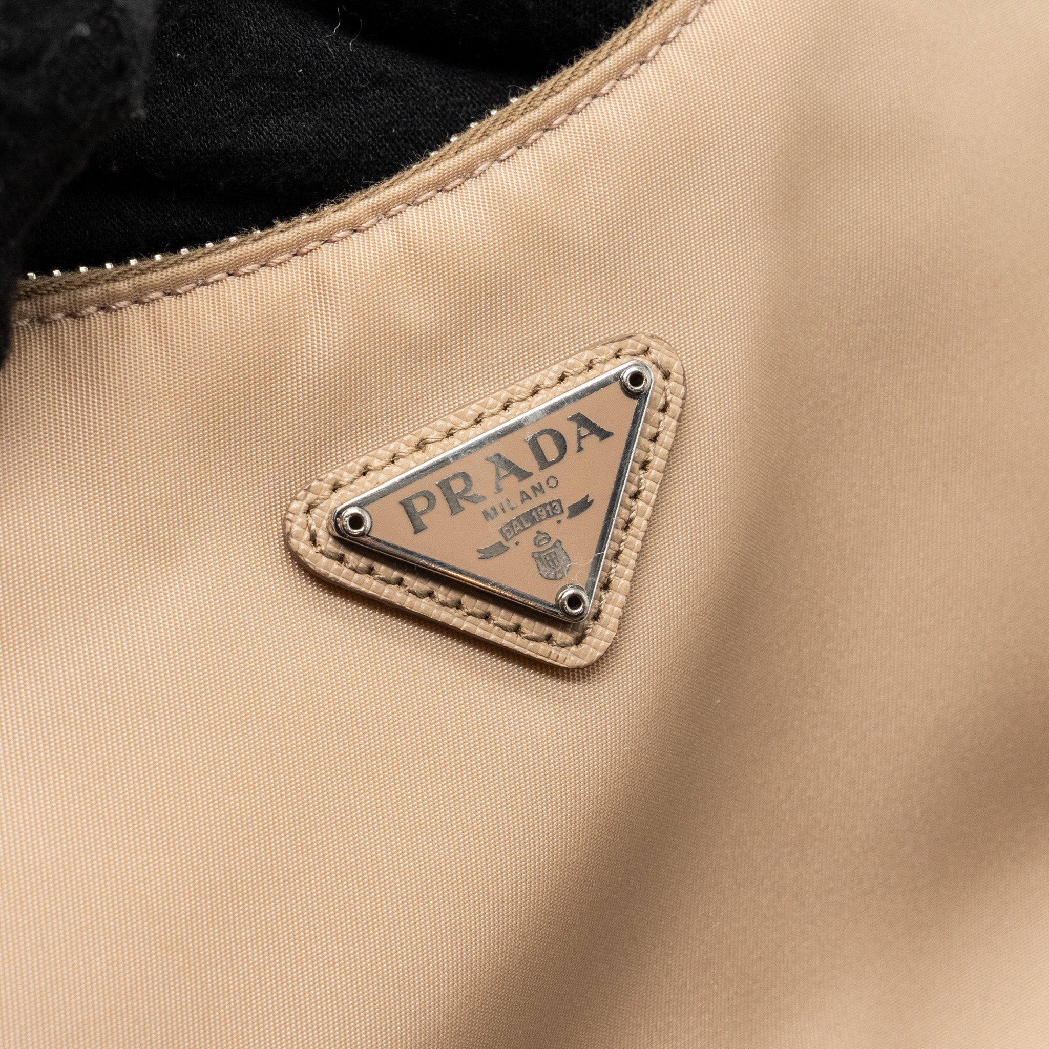 Prada Re-edition 2005 Shoulder Bag Re-Nylon Beige SHW - Image 8