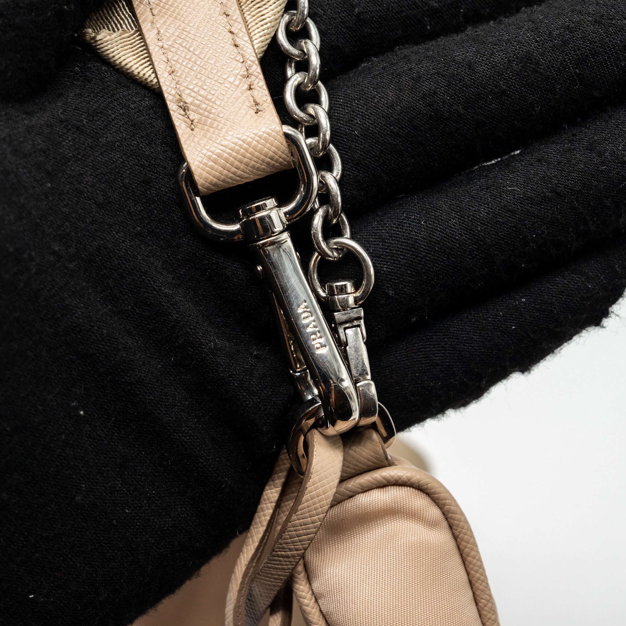 Prada Re-edition 2005 Shoulder Bag Re-Nylon Beige SHW - Image 9