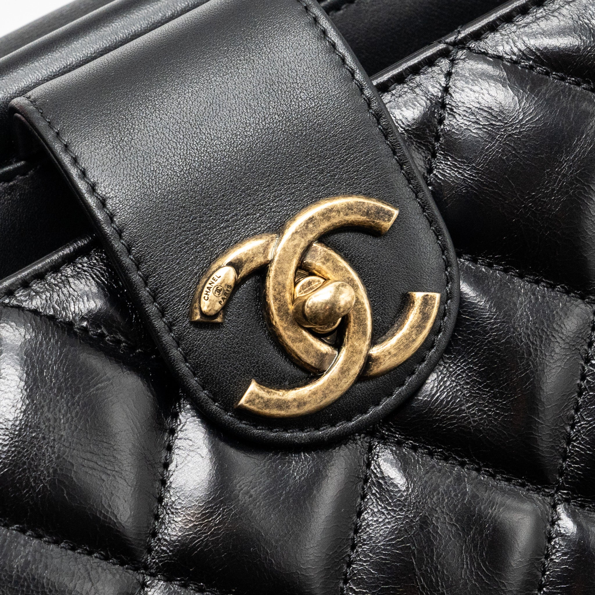 Chanel Large Tote Bag Calfskin Black Brushed GHW - Image 9